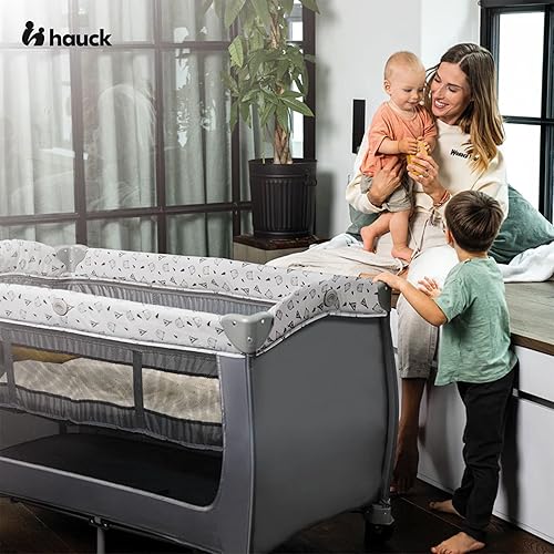 Miniatura 5 de Hauck Sleep N Play Center Cuna de viaje portátil para bebé con moisés, cambiador y corralito, cuna plegable para bebés y niños pequeños, estrellas