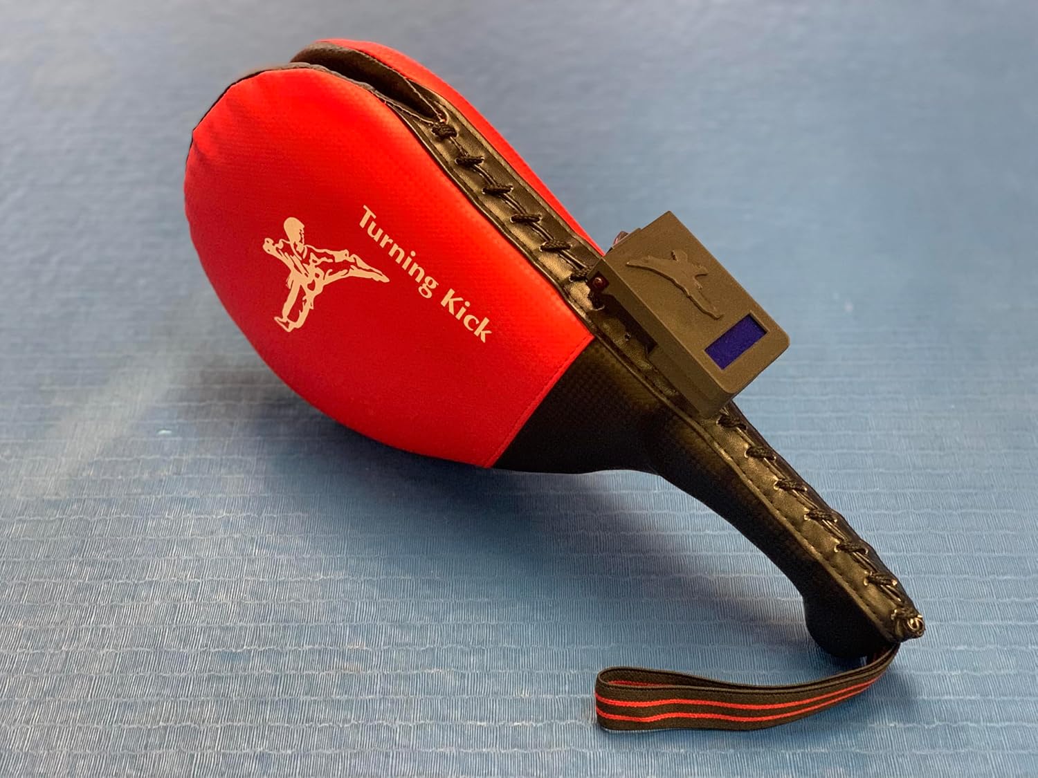 Smart Kick Pad - Measure Kicking Speed, Impact Power, Reaction Time - Turning Kick - Taekwondo, Kickboxing, MMA, Martial Arts - Training Equipment, Focus Pad Target