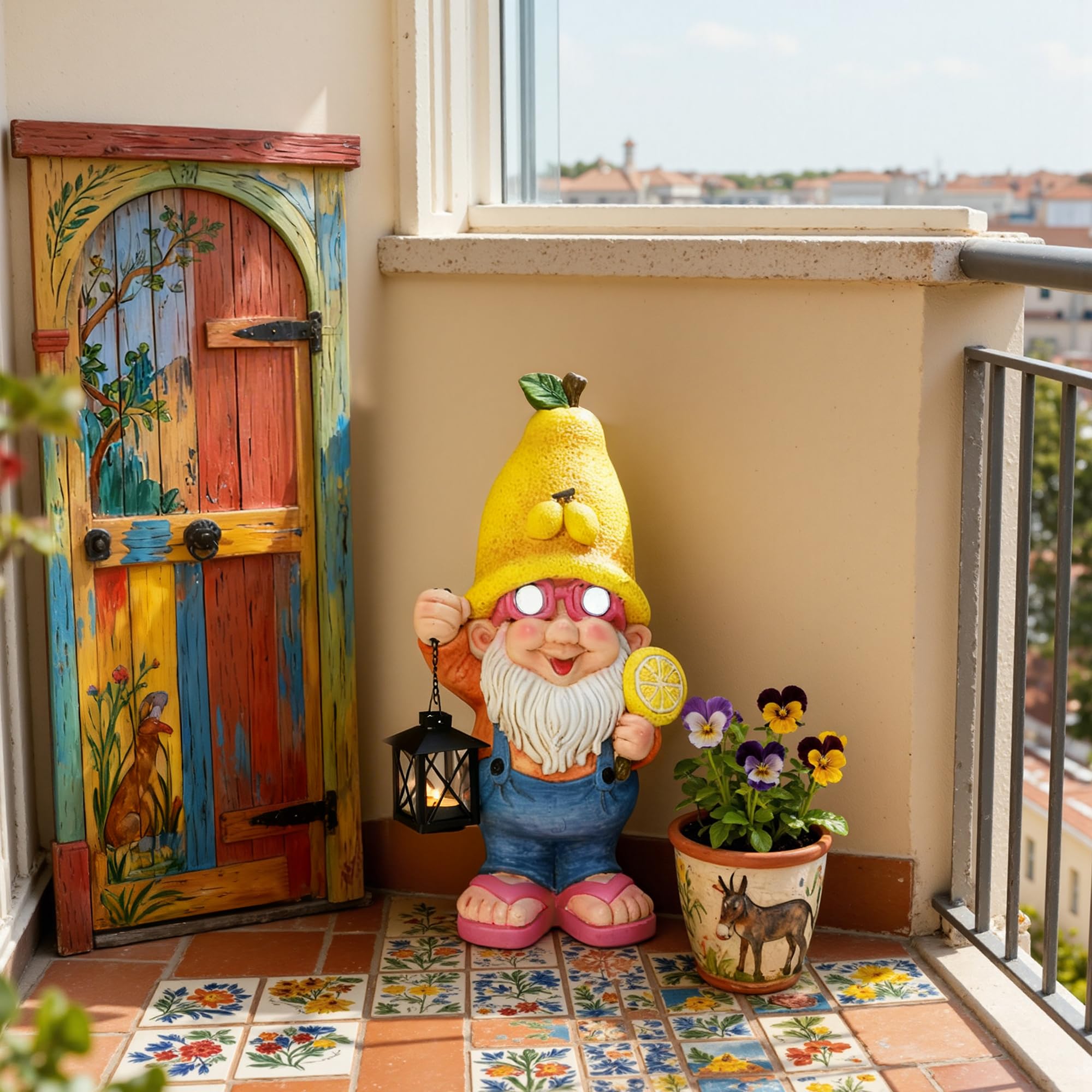 Hometopia 46cm Solar LED Zitronen-Wichtel Leuchtende Augen Gartenfigur Lustige Gartenstatue mit Beleuchtung –Wetterfeste Dekofigur Ideales Muttertagsgeschenk für Mama Oma Für Garten, Terrasse & Balkon