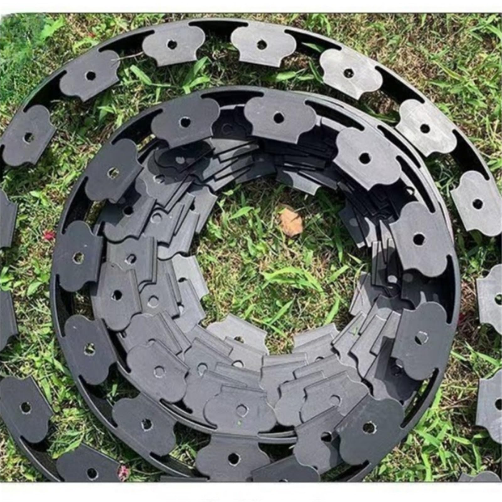 Bordura de Jardín de Plástico 5/10M Fixed Garden Barrier Lawn Plastic Edging Border Landscape Edge Kit with Anchoring Spikes(5cm x 5m Black)