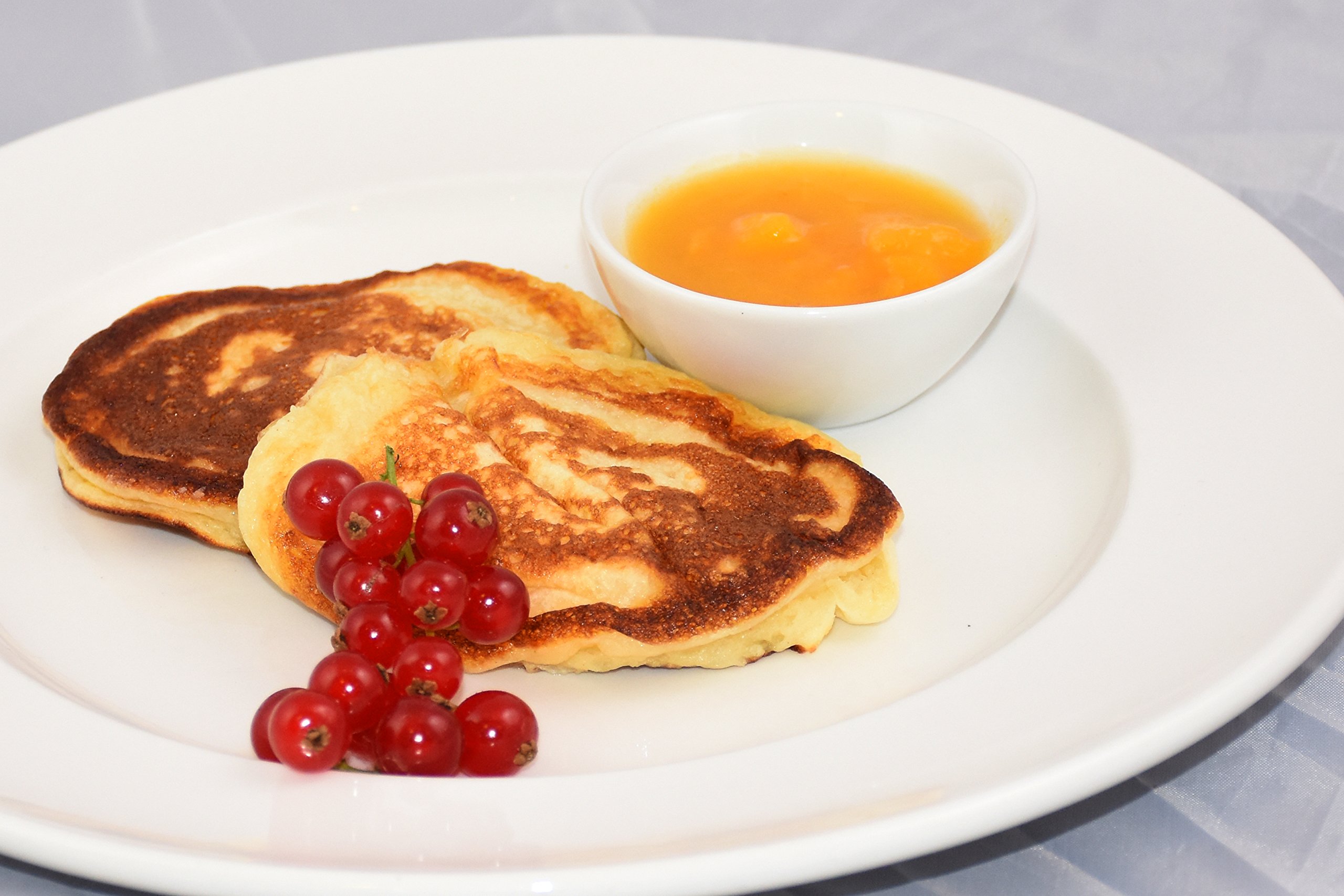myline Protein Pfirsich-Joghurt mit Fruchtstückchen - hochwertiges Proteinpulver inkl. Rezeptheft - 400g Dose