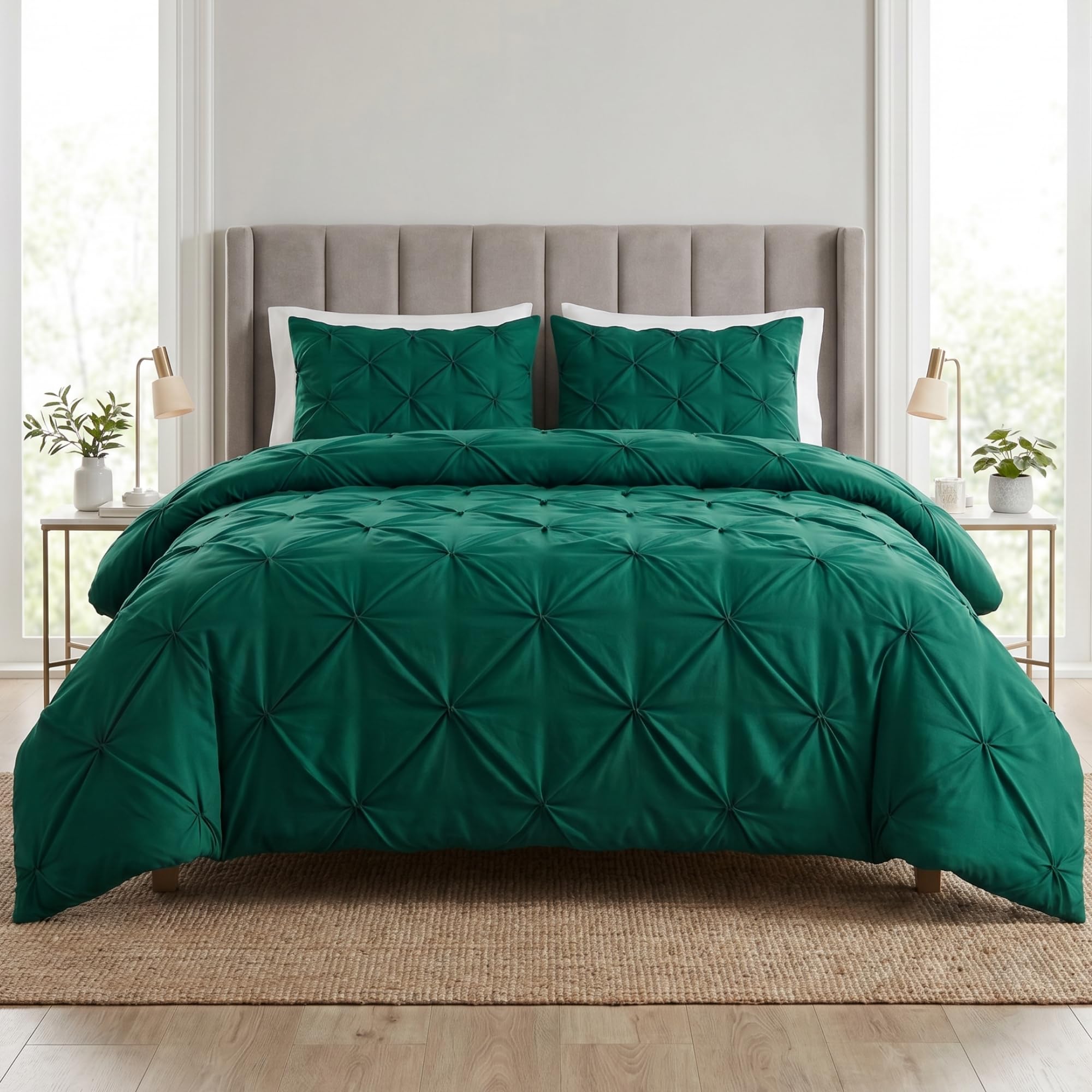 Q & H QUALITY HOUSEHOLD Q&H Pintuck Single Duvet Cover Set Emerald Green with Pillow Cases - Soft Brushed Microfiber Quilt Cover - Breathable, Wrinkle Resistant, Easy Care Bedding Set