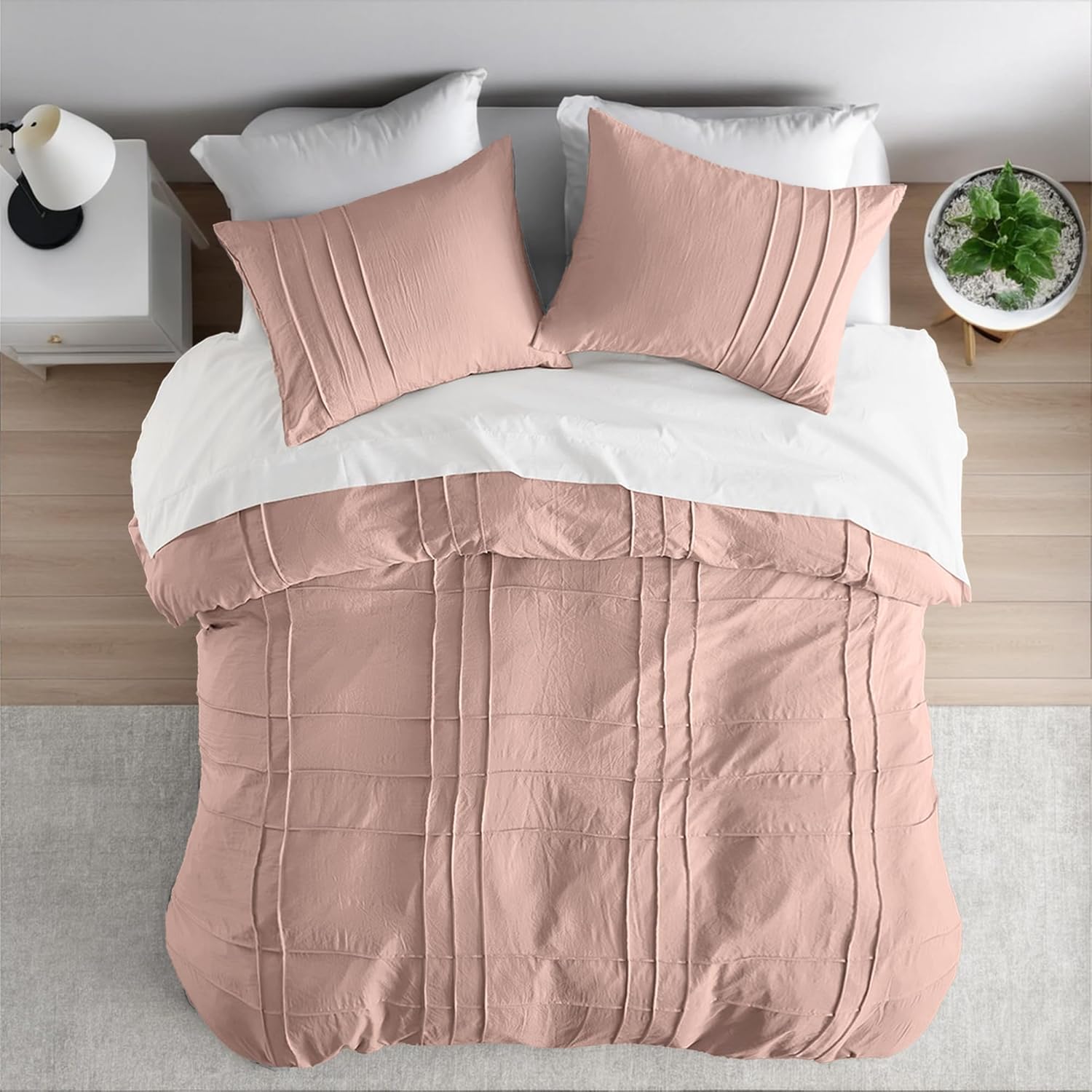 King Size Comforter Set Pink, 3 Pieces Bedding Set, Ultra Soft Prewashed Bed Set, Pinch Pleat All Seasons Lightweight Comforter and Shams