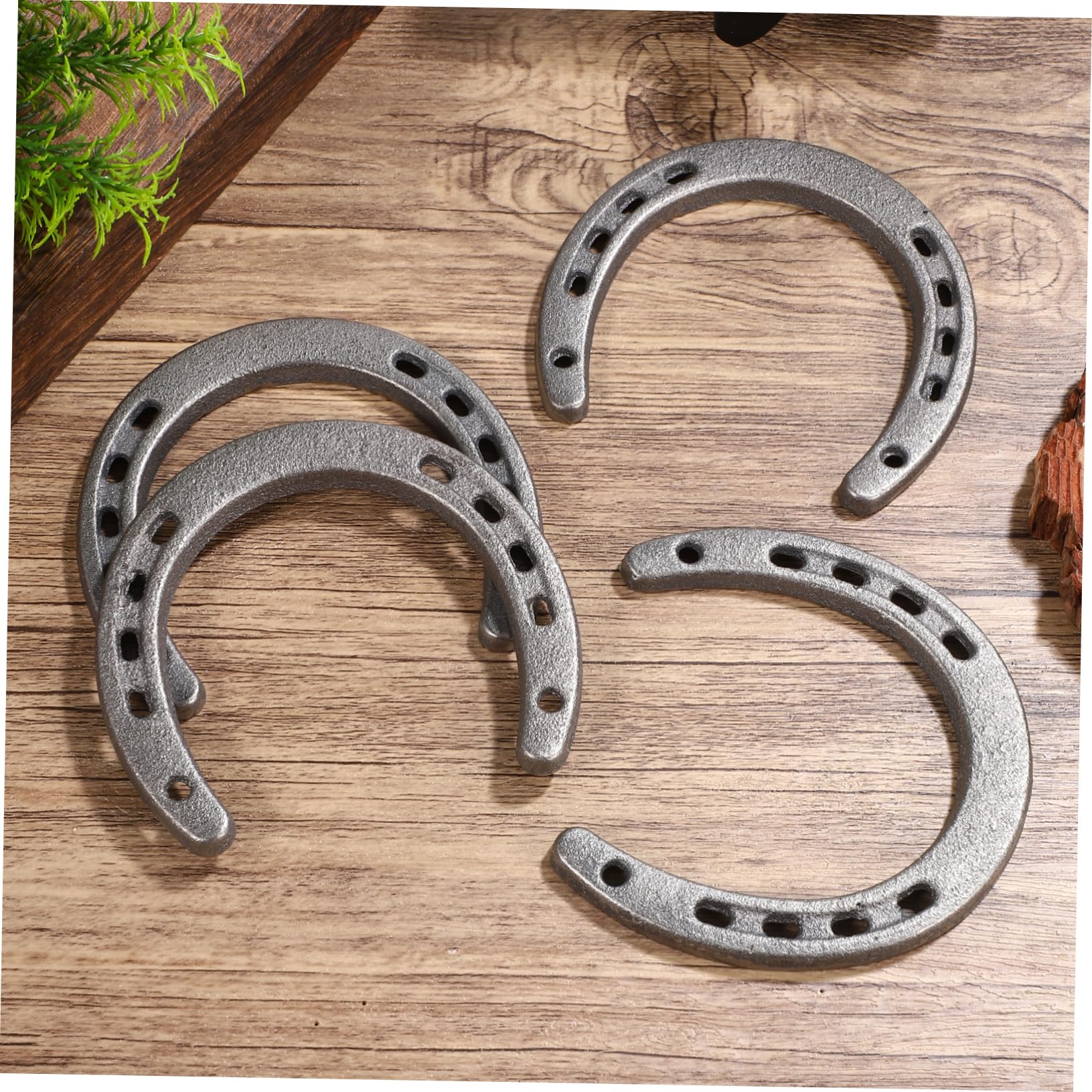 Amazon.co.jp: HOLIDYOYO 4個ヴィンテージ鉄製点馬蹄壁掛け飾り 屋内