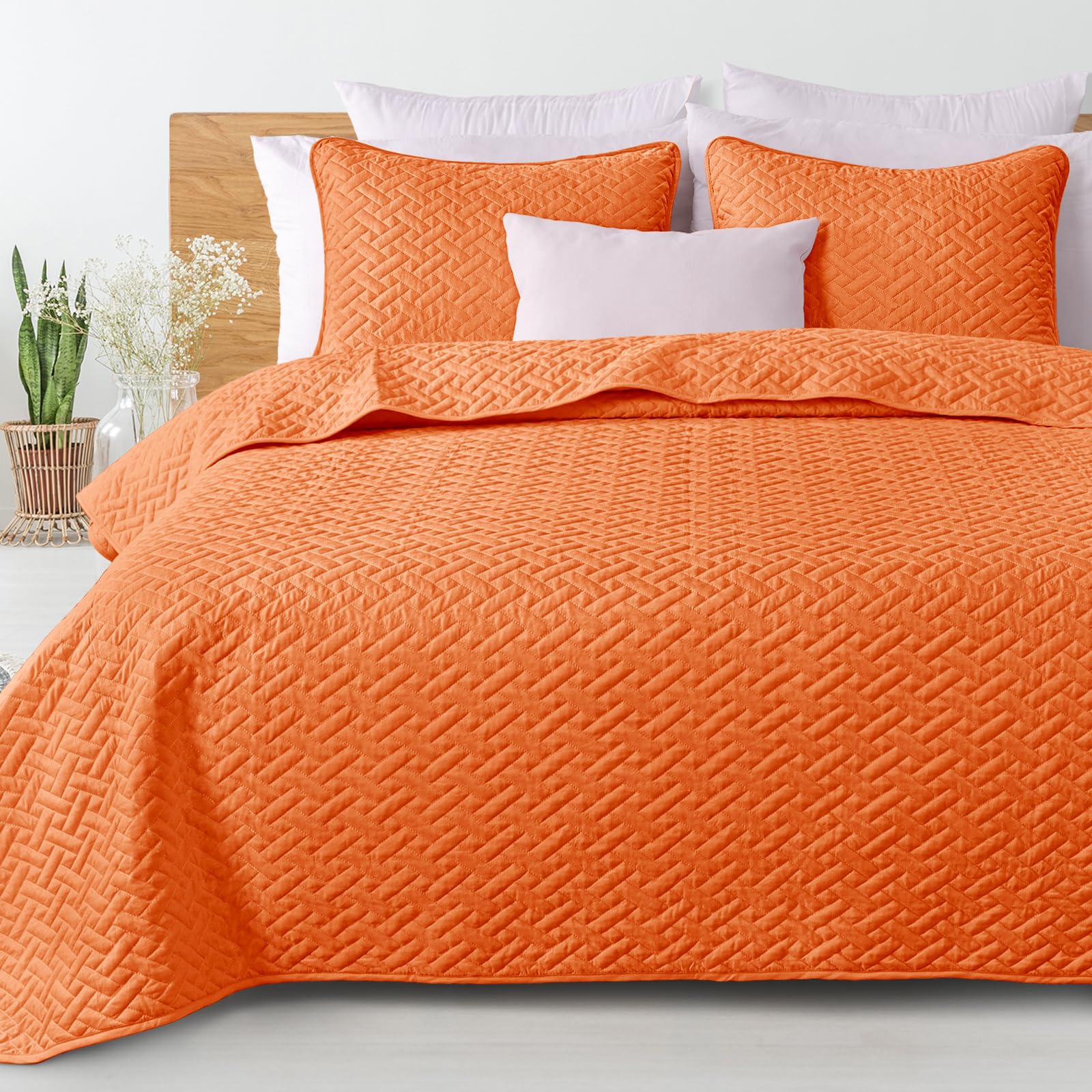 Exclusivo Mezcla King Size Quilt Bedspreads with Basket Weave Pattern, Soft Lightweight Summer Quilts Bedding Set Coverlets Bed Cover for All Seasons,