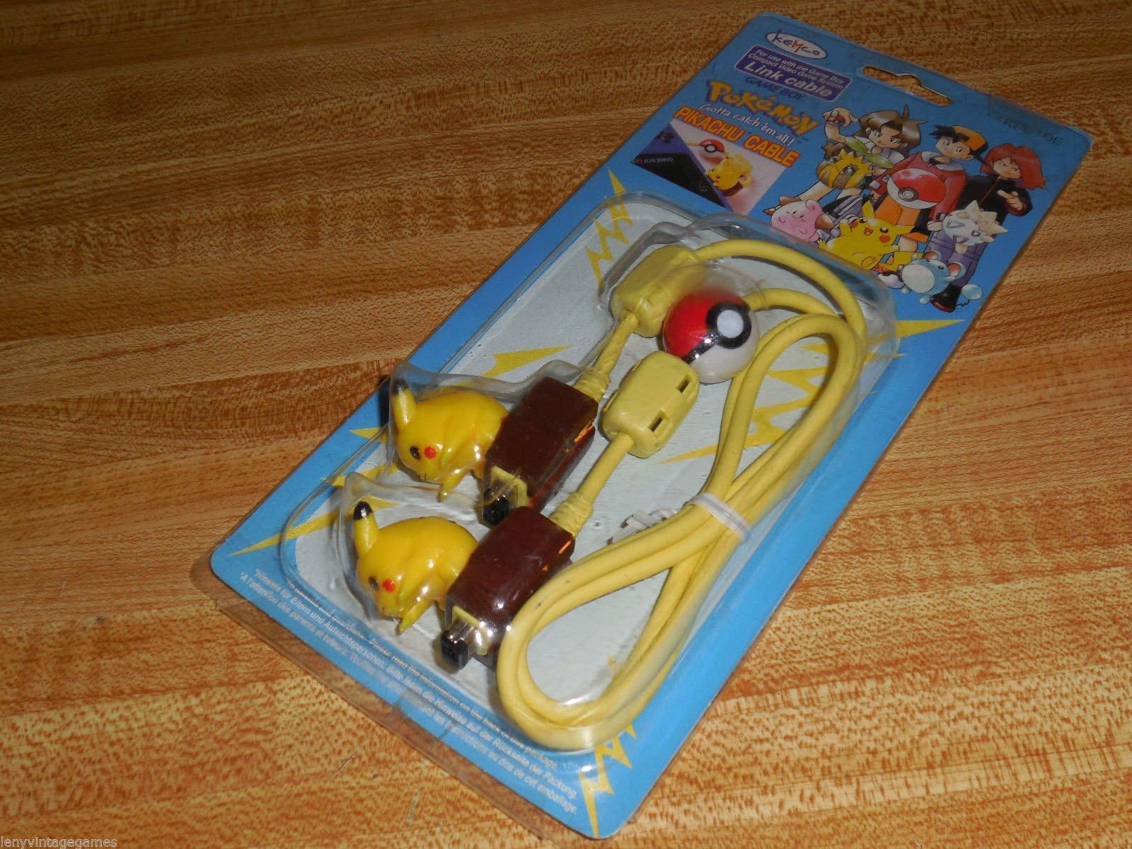 Game Boy - Linkkabel Pikachu
