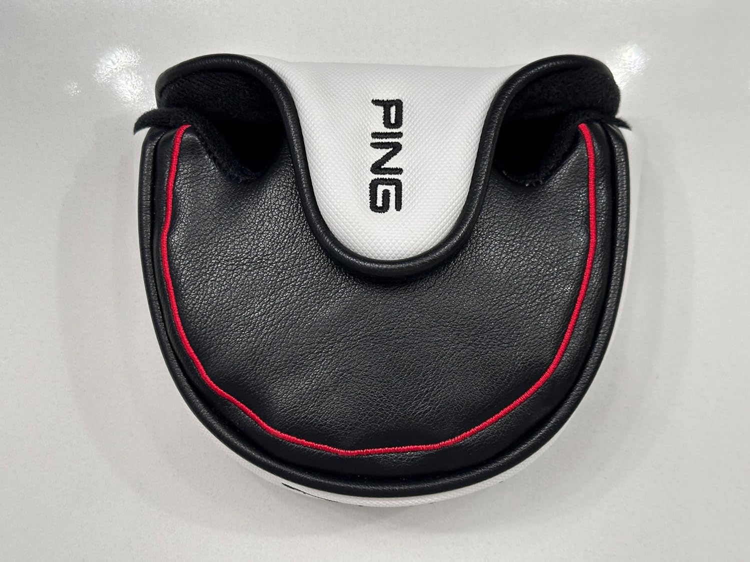 New Ping Tyne 4 Black/White Leather Mallet Putter Headcover, 100% Authentic