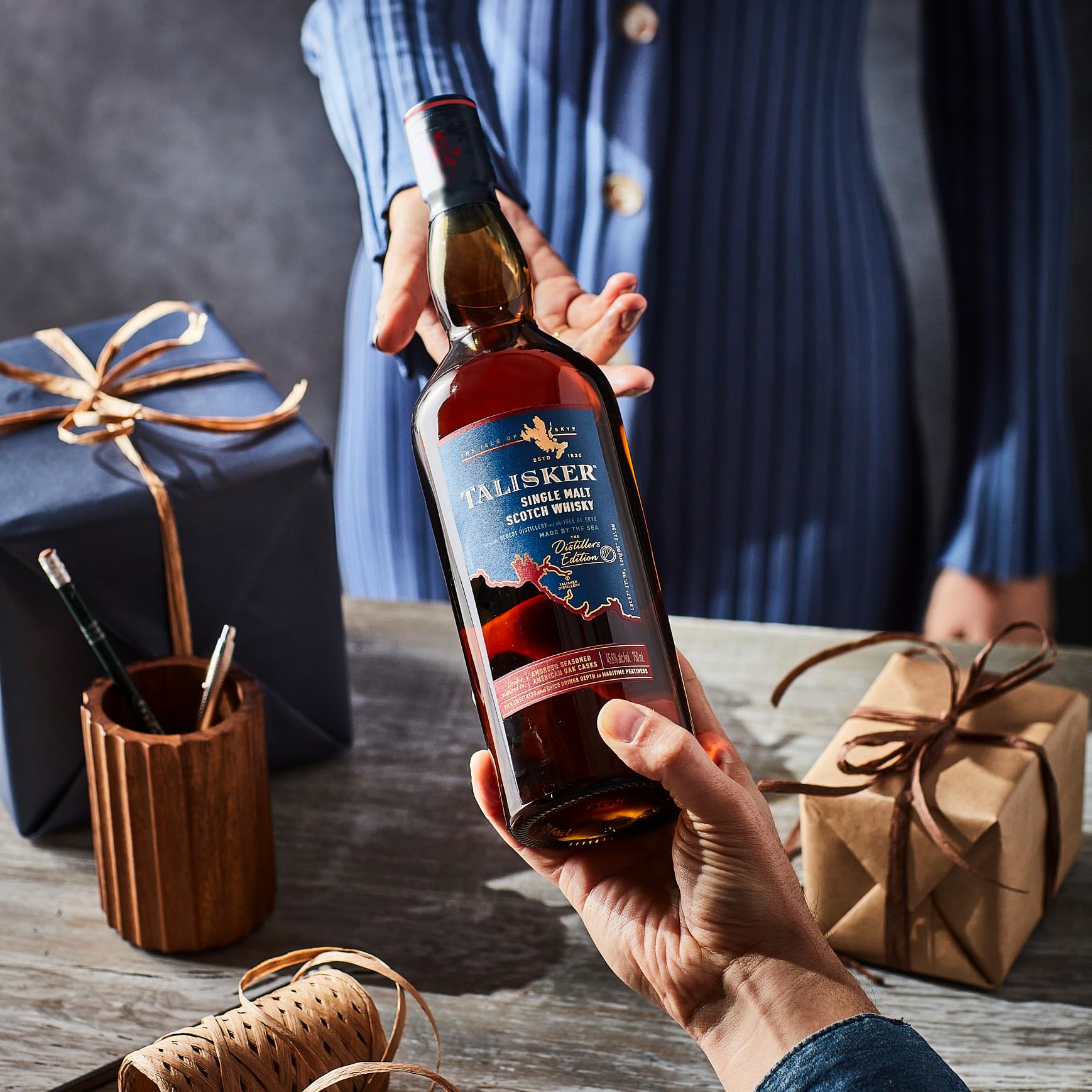 Talisker Distillers Edition 2022 Single Malt Scotch Whisky, aromatischer Single Malt, 45.8% vol, 700ml Einzelflasche