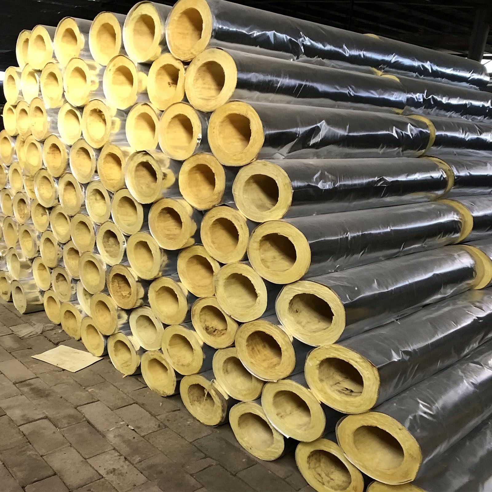 Tubo de Aislamiento de Tuberías Tubo Aislante de Lana de Vidrio Se Puede Cortar a Cualquier Medida para Fontanería y Calefacción(ID 3-1/2" x T 2" x L 3.3ft)