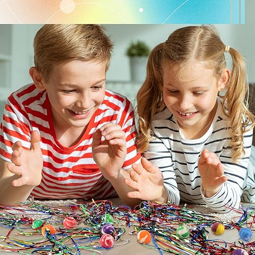 Miniatura 6 de Pllieay 50 bolas de cometa, bolas inflables de colores surtidos con serpentinas coloridas, bolas de goma para recuerdos de fiesta de niños, premios,