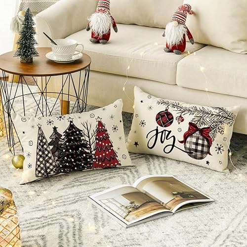 Miniatura 4 de AVOIN colorlife Juego de 4 fundas de almohada rojas con diseño de árboles de Navidad, 12 x 20 pulgadas, decoración de Navidad y vacaciones de