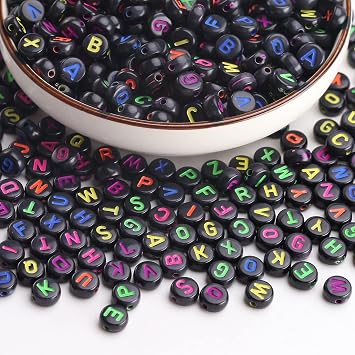 HERZWILD 1000pcs Letter Beads Acrylic Round Beads 4 7mm Mixed Black with Colorful Letters A-Z for Bracelet, Choker, Jewellery Crafts