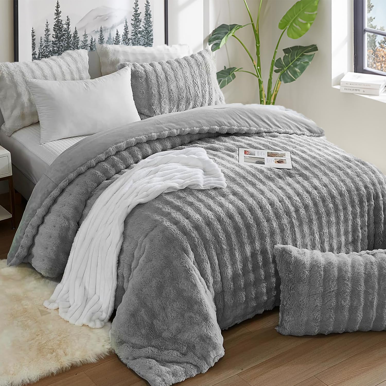 Bedbay Faux Fur Comforter Set King Size Plush Grey Fluffy Comforter Luxury Rabbit Fur Fuzzy Furry Bedding Set 3 Pieces Soft Warm Shaggy Velvet Reversible Quilt Duvet Set for Boys Girls Kids - Image 9