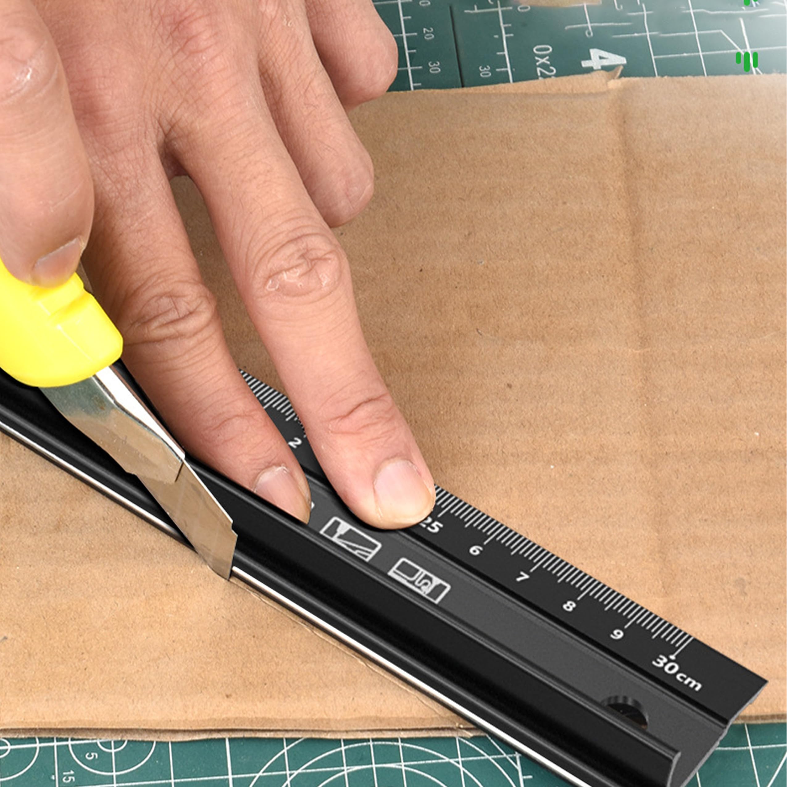 HAFRILY Metal Ruler 30CM Aluminium-Alloy Craft Safety Ruler Multifunctional Protective Metal Ruler for Cutting Straight Edge for High Precision Length Measurement (Black) - Image 3