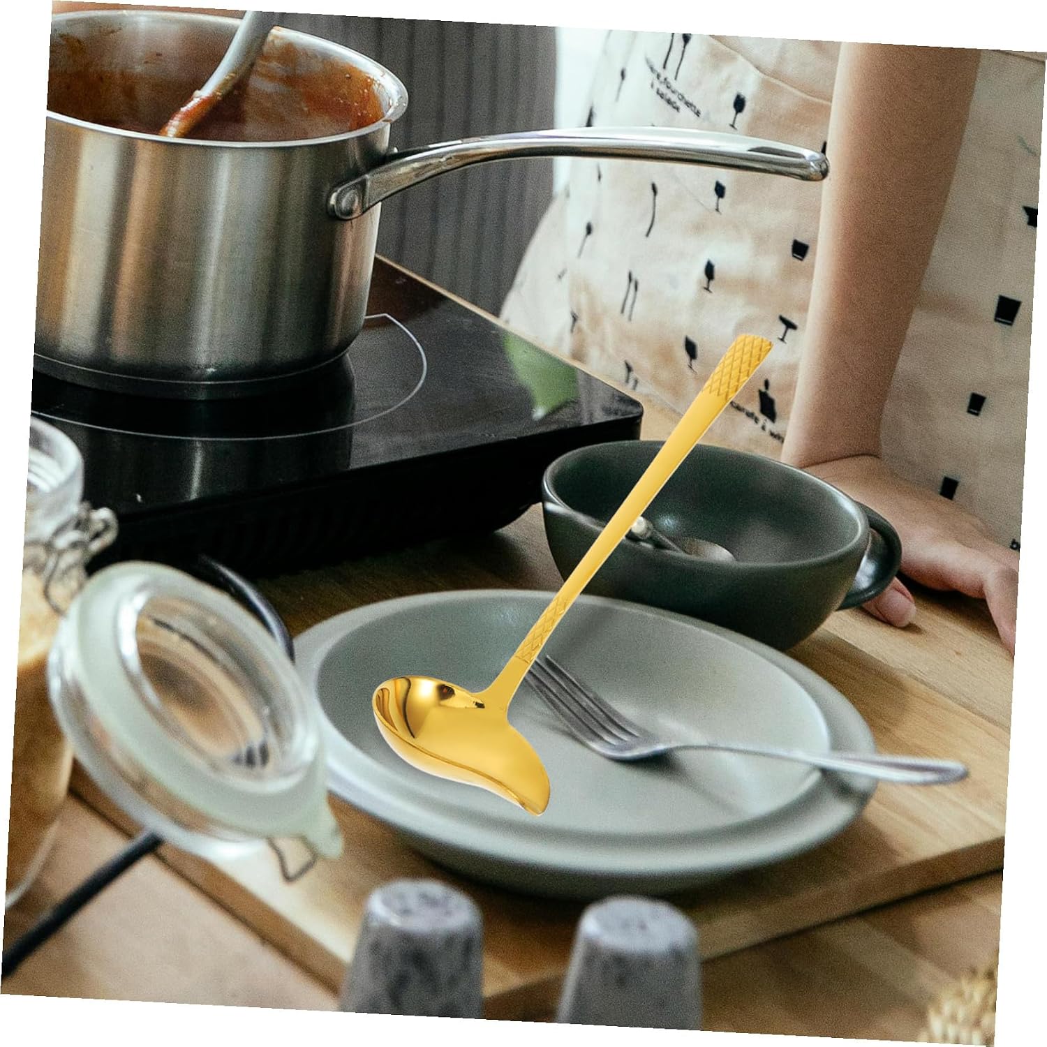 Gadpiparty Stainless Steel Gravy Ladle with Unique Duckbill Spout Thickened Steel Sauce Spoon for Precise Pouring and Serving Multifunctional Kitchen Oil and Sauce Drizzle Tool in Elegant