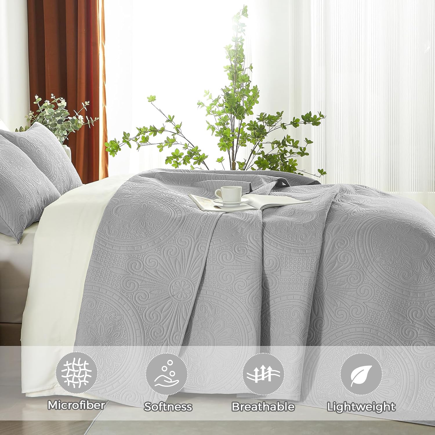WURUIBO King/Cal King Quilt Set Light Grey,Ultrasonic Embossed Bedspread, Lightweight Microfiber Coverlet, Modern Thin Bedding Set for All Season, 3 Piece(1 Quilt,2 Pillow Shams)