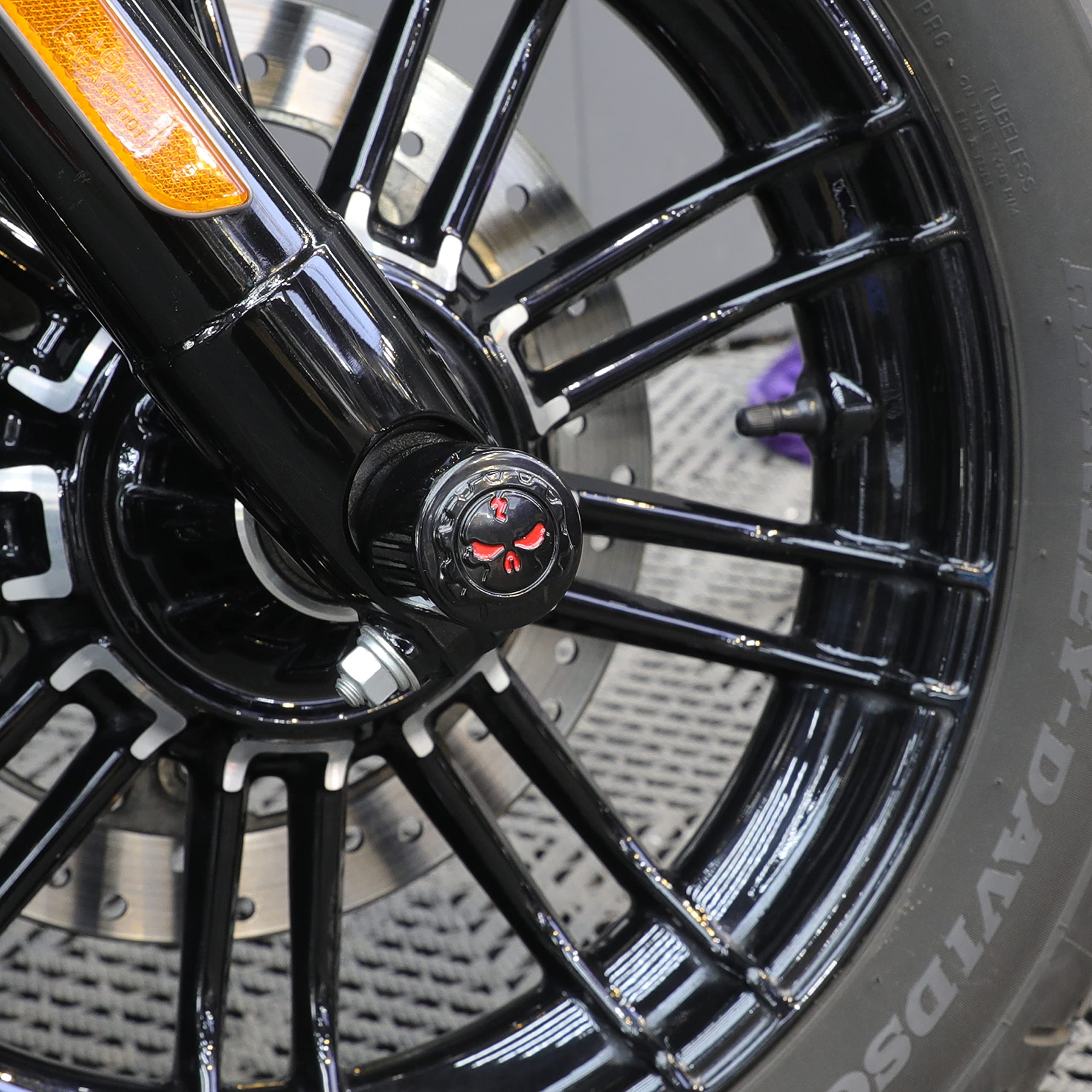 HTTMT MT248-006- Motorcycle Black 29mm Axle Nut Cap Skull Zombie Emblem Compatible with Universal Harley Davidson Choppers Suzuki Kawasaki Yamaha