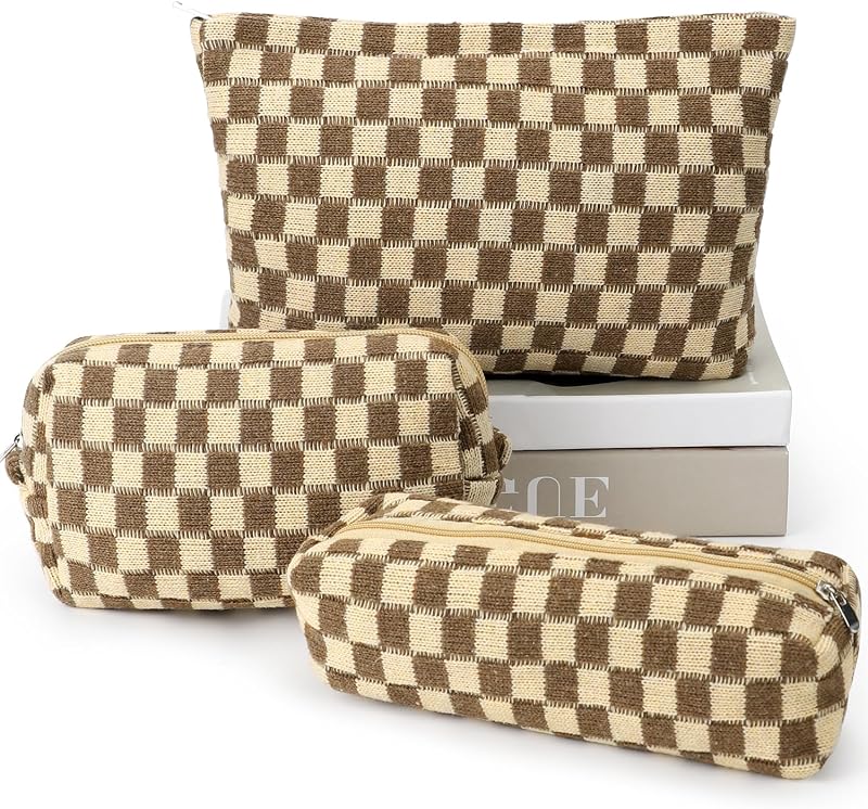 Conjunto Gocvo com 3 necessaires de maquiagem xadrez para viagem, marrom