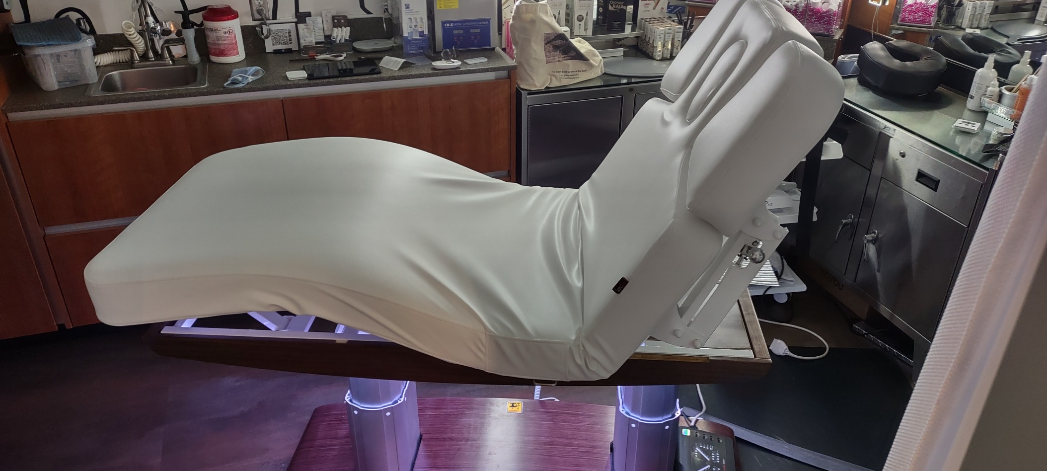 108/mo Finance Bale Spa Facial Massage Treatment Table Buy Now