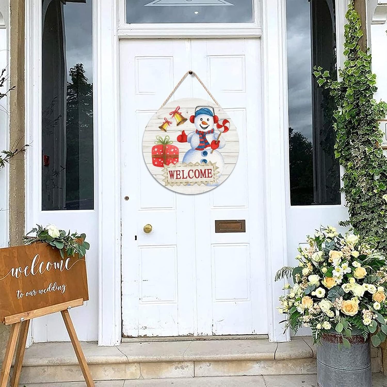 Christmas Snowman Welcome Round Welcome Door Hanger Sign, Merry Christmas Welcome Wood Door Sign, 16x16in Winter Welcome Wall Hanging Sign Plaque for Backyard Front Porch Front Door Decor