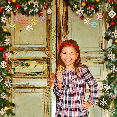 Miniatura 6 de Ovootok 200 adornos de copo de nieve para decoración navideña, adornos de madera para colgar adornos y manualidades, decoración rústica de