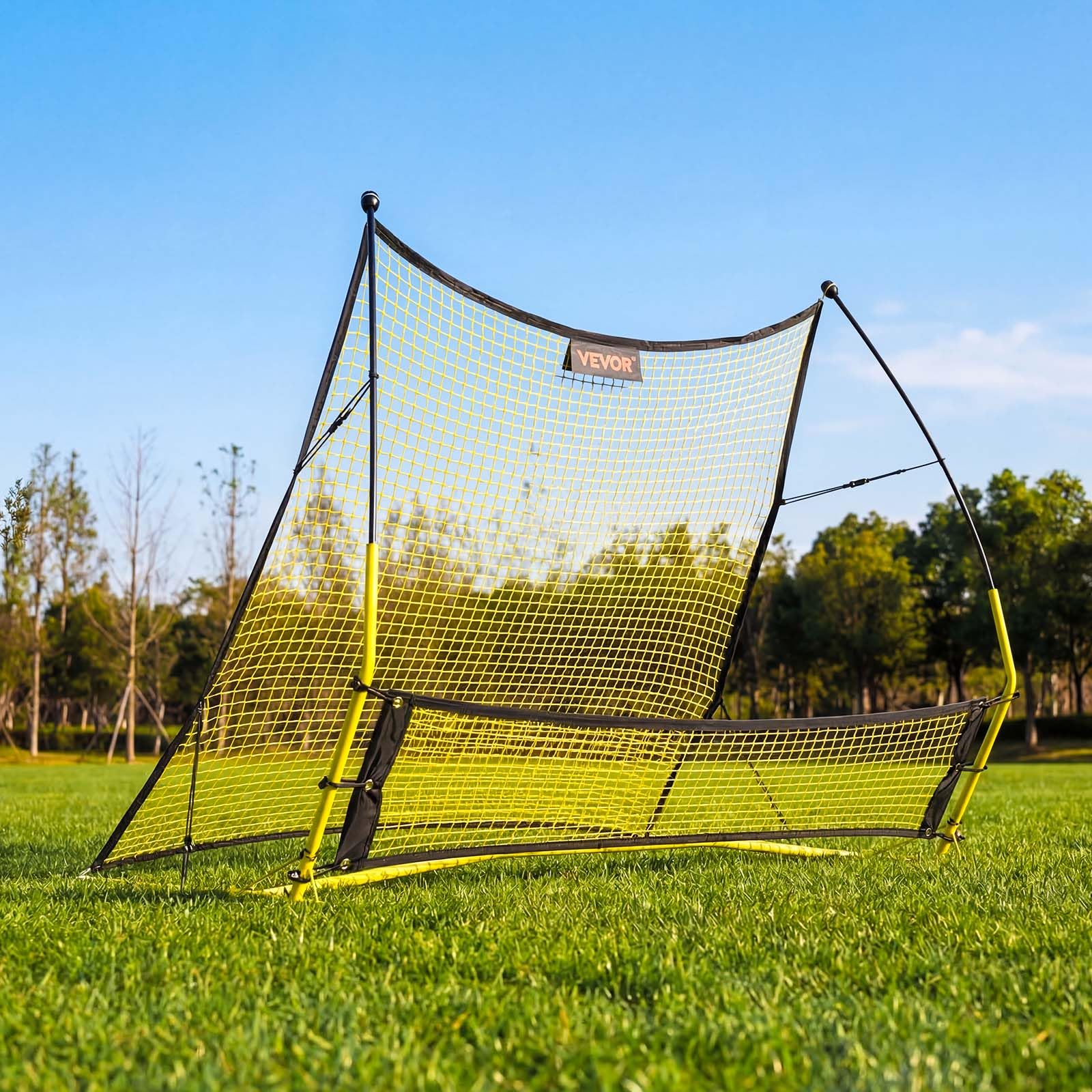 VEVOR Rete da Rimbalzo per Calcio Sports, Rete Rimbalzante 183 x 108,5 cm per Allenamento Controllo Passaggio Pallone, Pali in Fibra di Vetro Rinforzata Telaio in Ferro, Area Rimbalzo 1700x1500 mm
