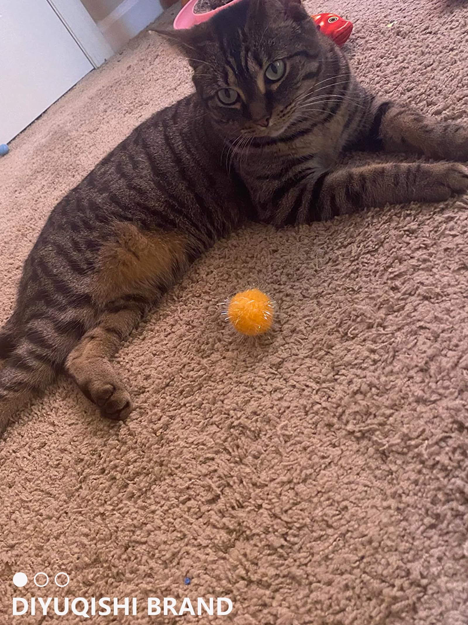 Paquete de 50 bolas suaves de juguete para gatos, divertido tiempo de juego y ejercicio para todos los gatos (1.5 pulgadas, juguetes para gatos Mega Set) 9