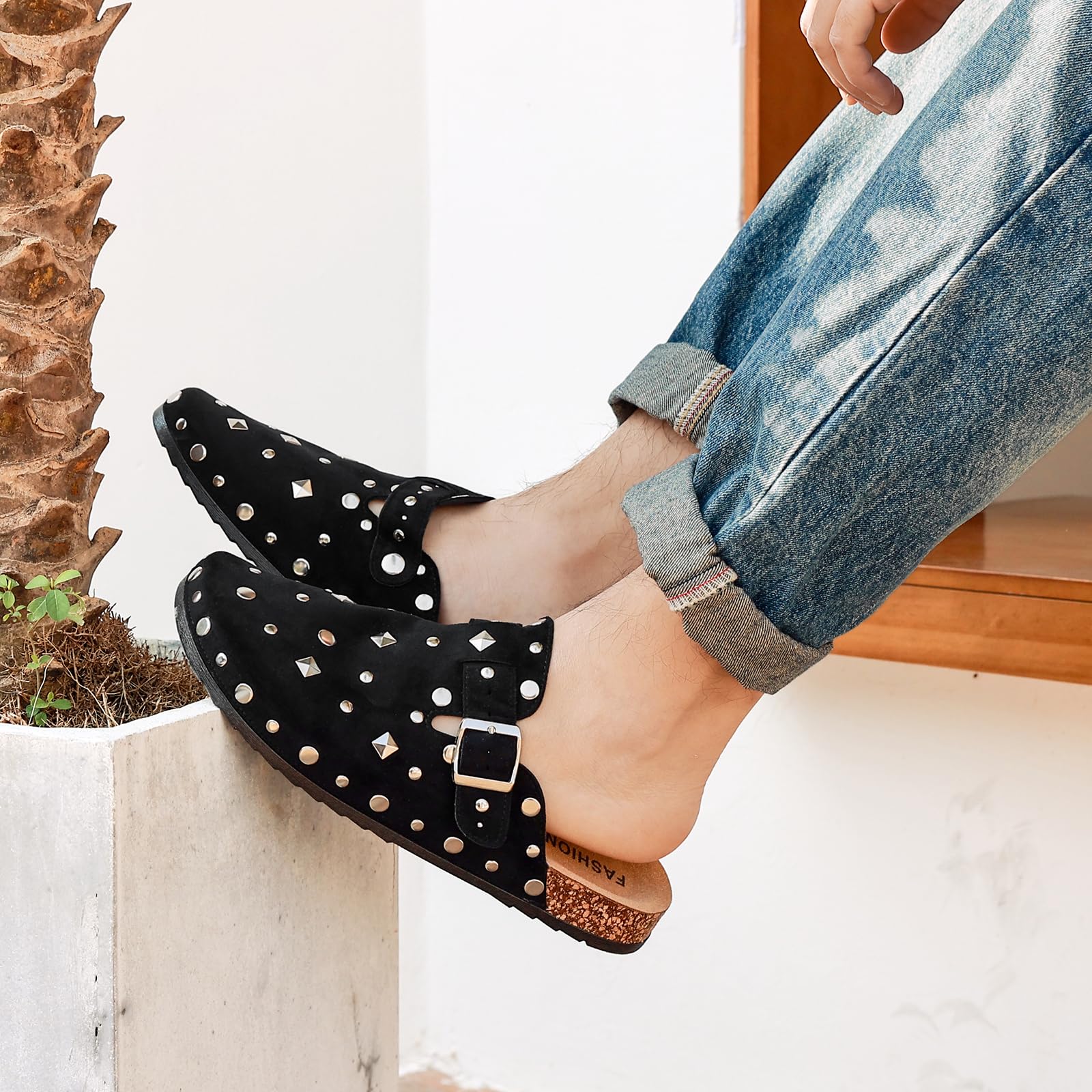 Sabots et Mules Confortables pour Homme et Femme - Chaussures Antidérapantes avec Boucle Réglable pour Intérieur et Extérieur