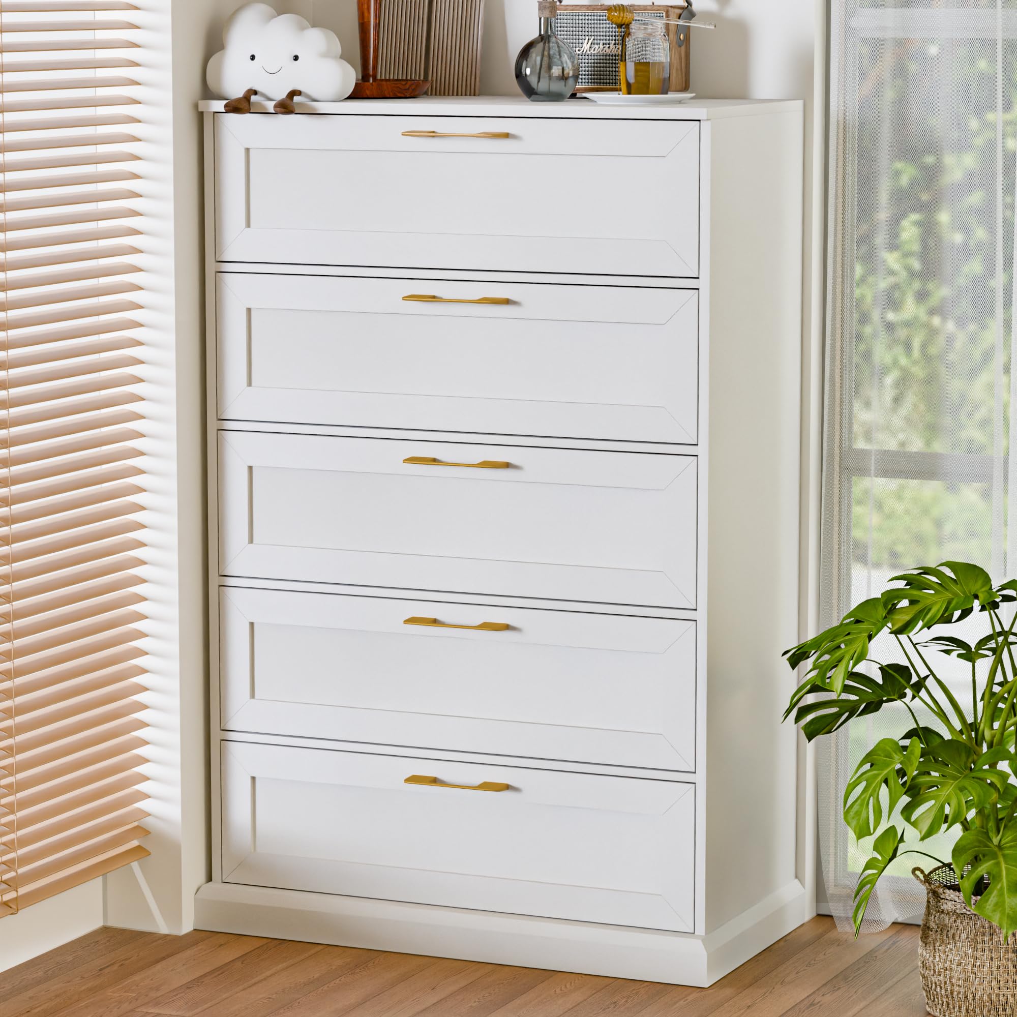 Zamildon's 5 Drawer Dresser, 47