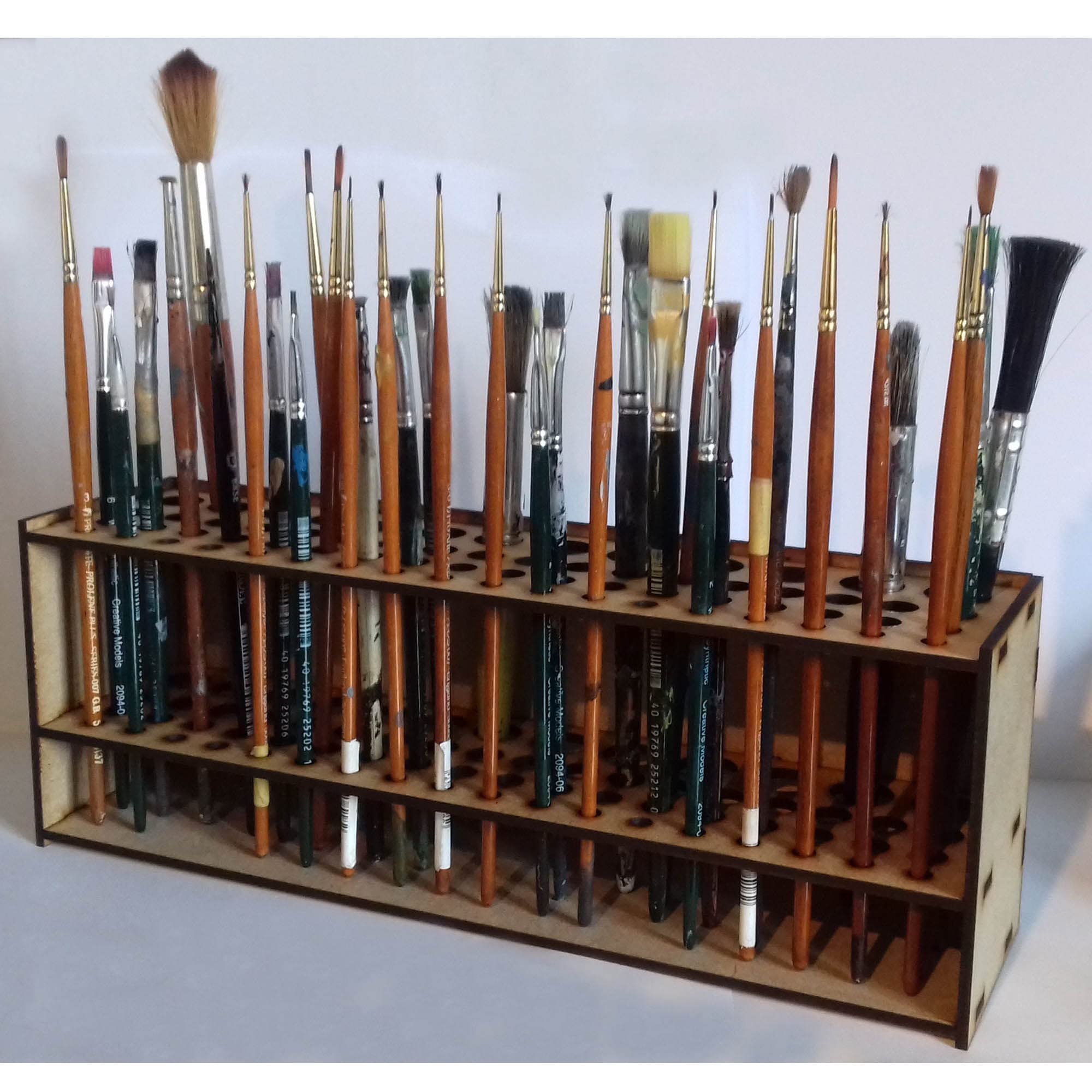 Uchwyt na pędzle, 67 otworów Art Brush Organizer Uchwyt na pędzle do malowania, Organizer do przechowywania, Uchwyt na biurko na biurko, Stojak na farby i pędzle dla malarzy, nauczycieli, studentów,