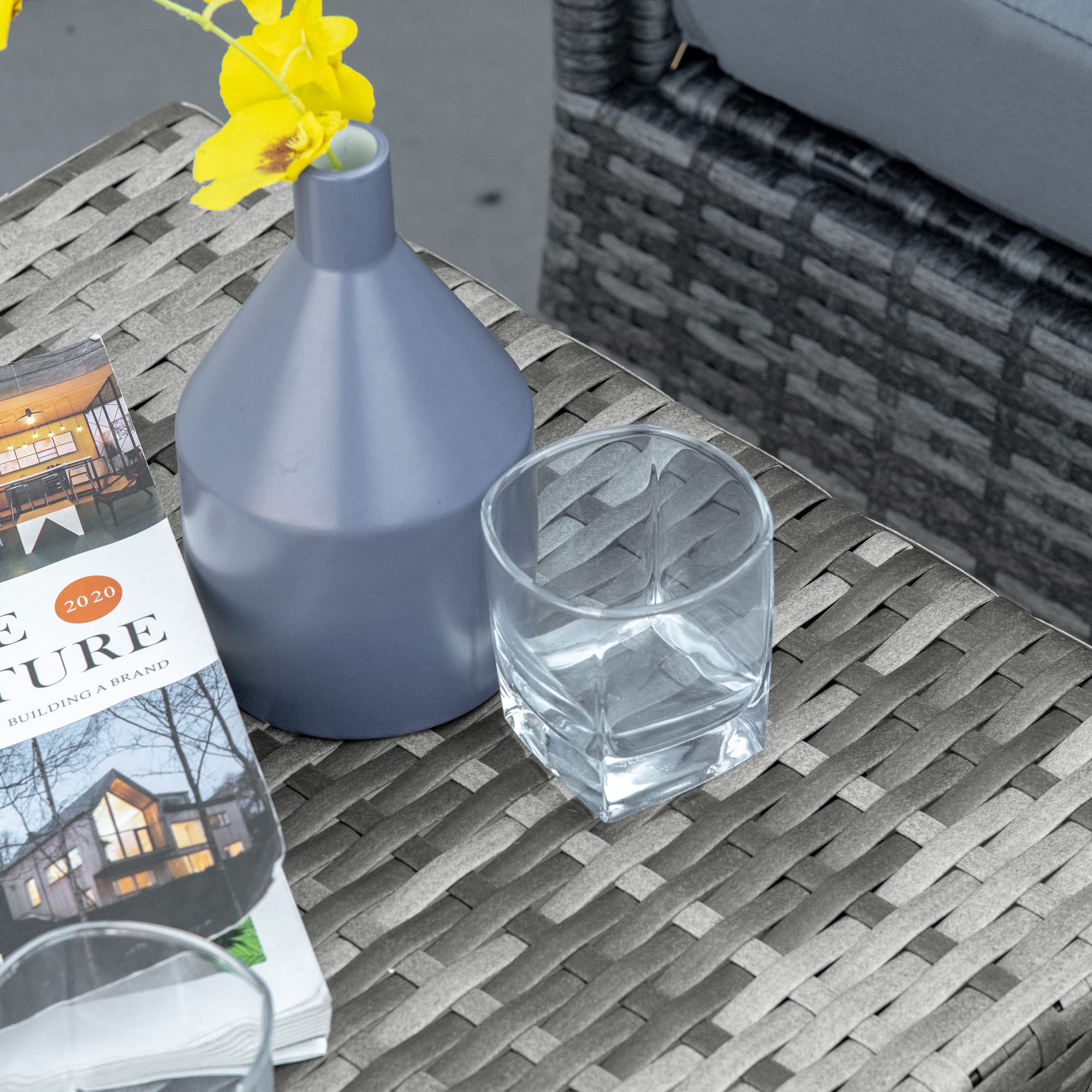Outsunny Tavolino in Rattan Sintetico da Esterno, Giardino, Terrazzo Impermeabile Grigio 45x45x44cm