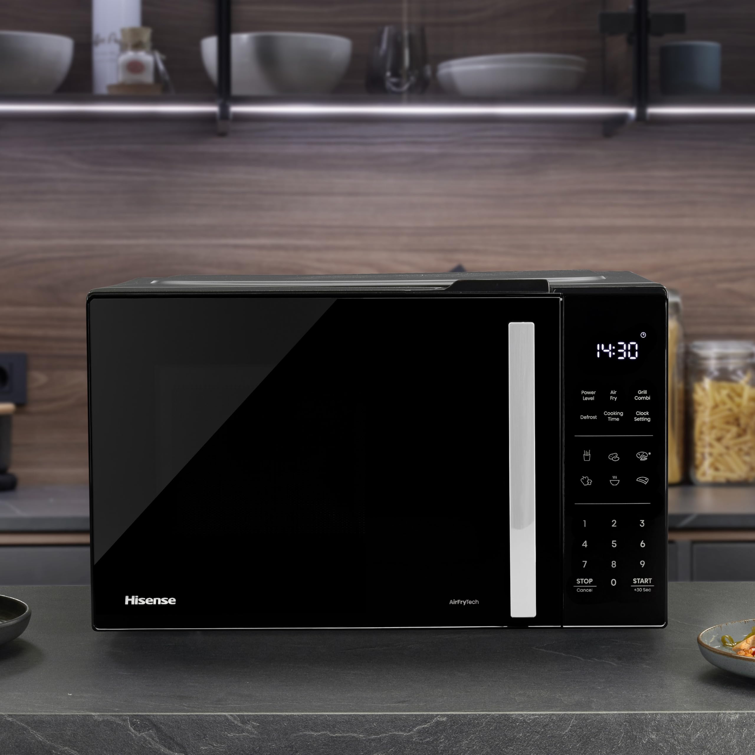 Hisense H23MOBS5HC Mikrowelle 23L 900W AirFry 4 in 1 Schwarz