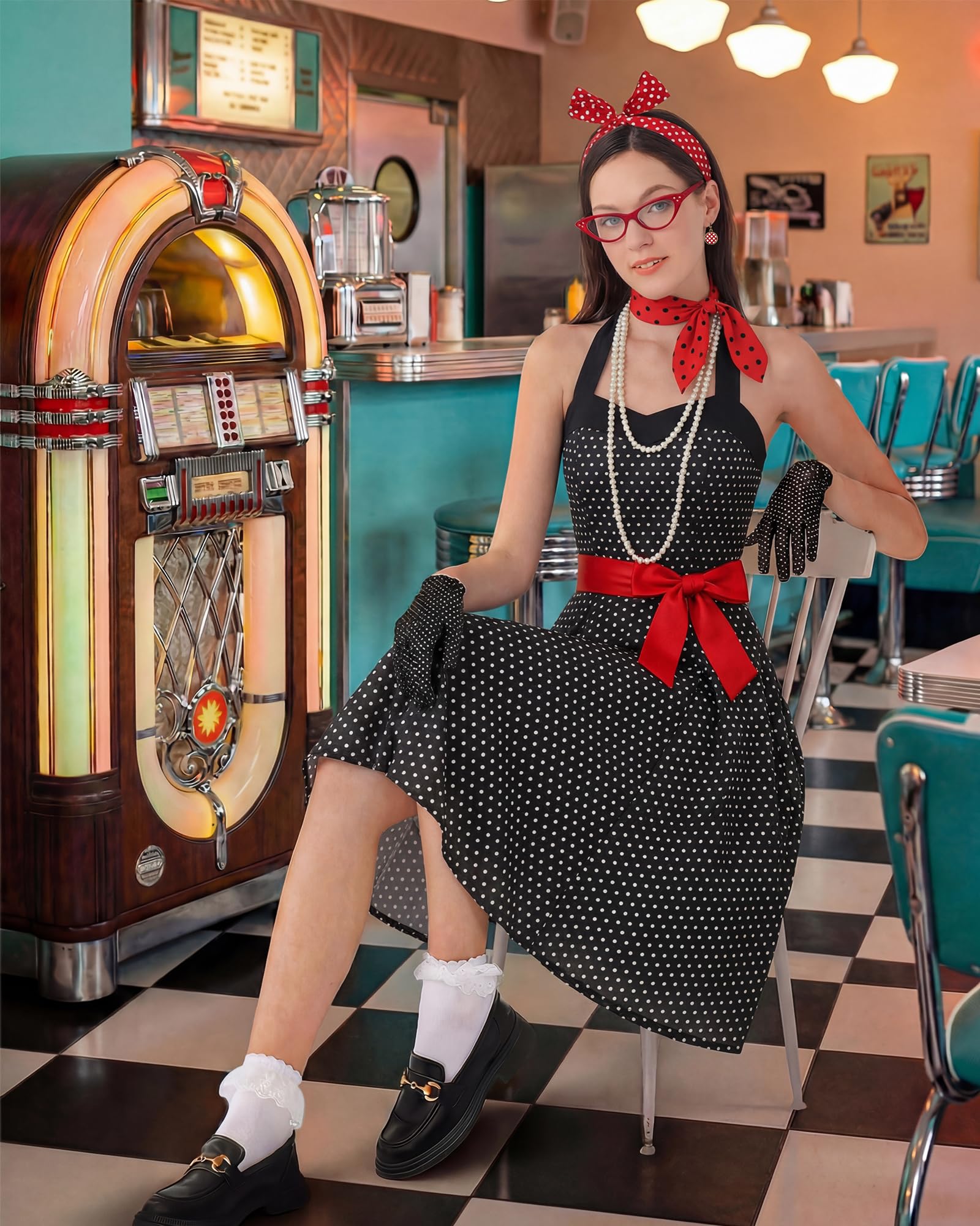 WILDPARTY Abito da donna anni '50, stile rockabilly, con 10 accessori, piccoli pois bianchi e neri, L | Costume vintage anni '50 con vestito a pois per carnevale, rockabilly, feste da ballo e feste a tema anni '50