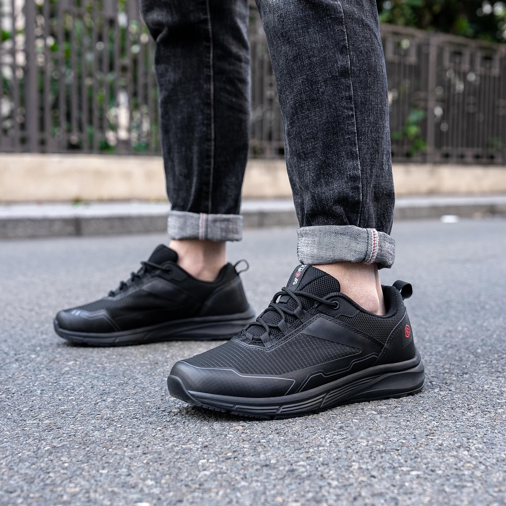LARNMERN Zapatos Antideslizantes Hombre Zapatillas de Cocina Hombre Zapatos Hosteleria Transpirable Zapatillas Antideslizante Cocina Camarero Sanitario Moda Informal