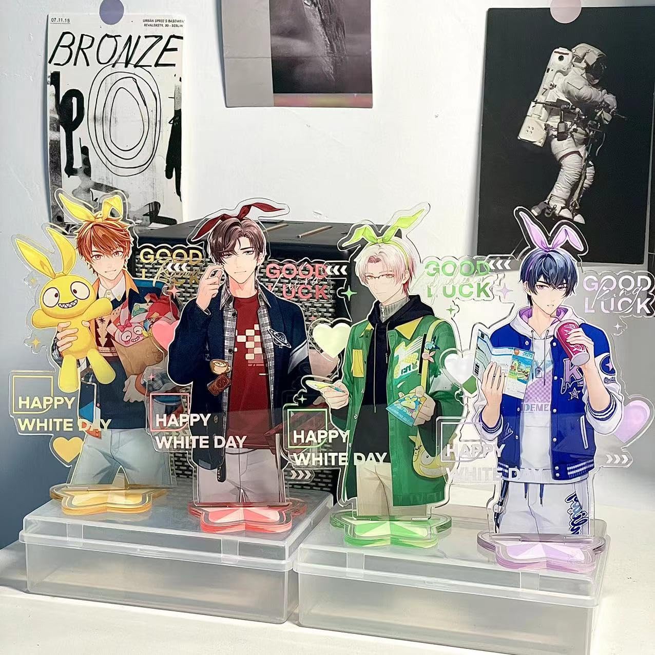 Amazon.co.jp: 未定事件簿 アクリルスタンド 置物 グッズ 15cm