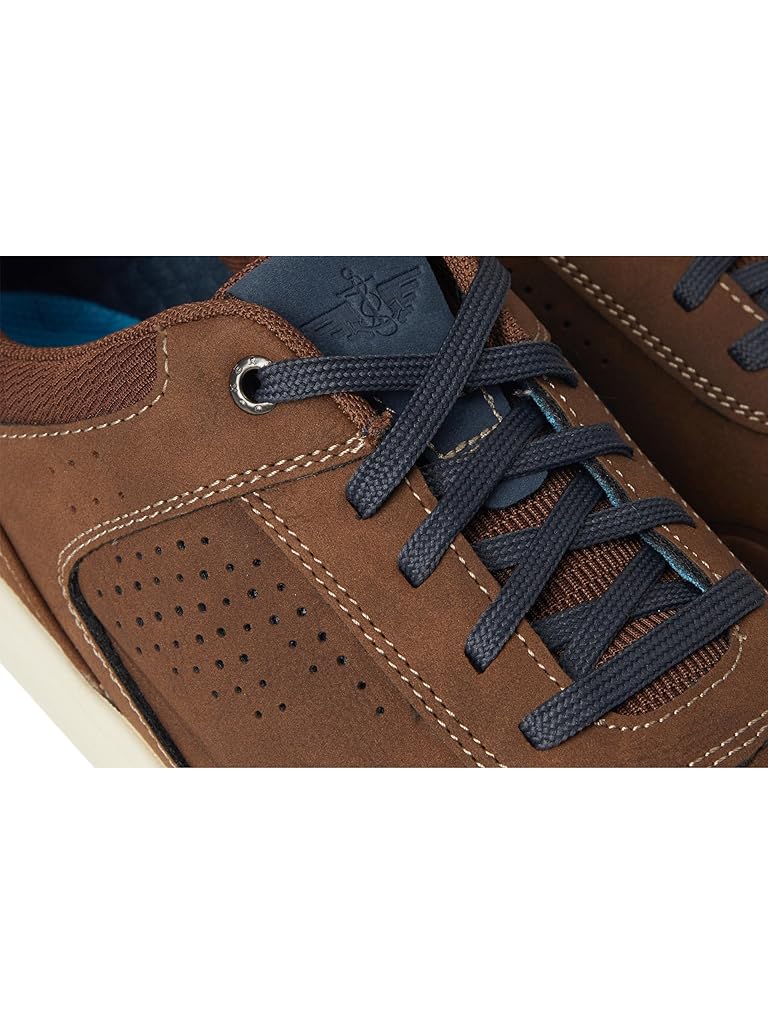 Brown Dockers Pivot
