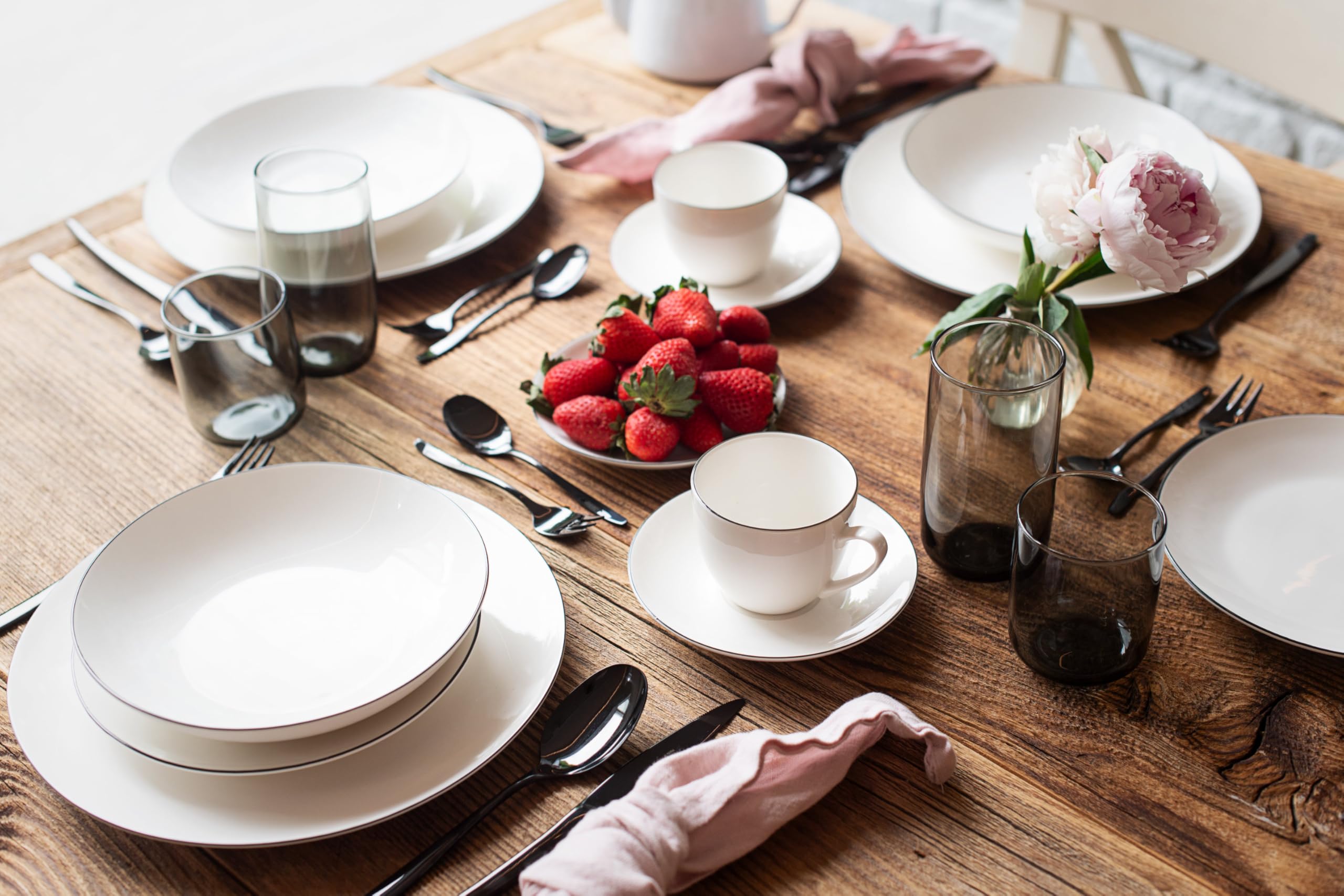 MÄSER Seria Felise, elegancki serwis obiadowy, zastawa stołowa dla 6 osób, elegancka, ponadczasowa, z czarną krawędzią, porcelana, biała