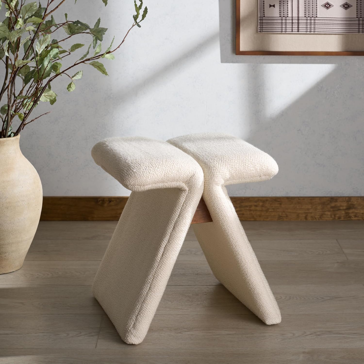 SAFAVIEH Couture Collection - Tessabella Beige Teddy Fabric Ottoman, Modern Sculptural Accent Seat, Fully Assembled (SFV5799A)