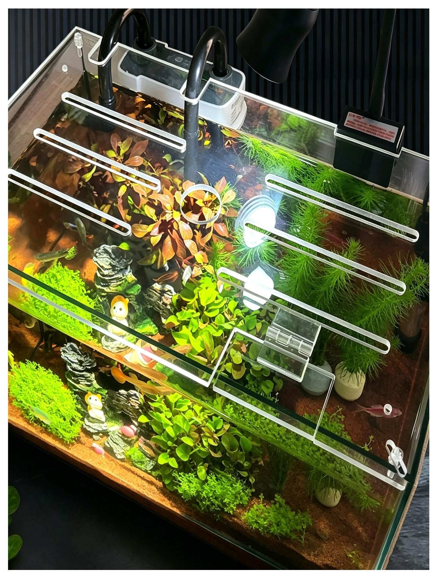 Générique Couvercle d'aquarium en Acrylique de 5mm d'épaisseur avec Porte d'alimentation, Couvercle d'aquarium Anti-Saut(110x50cm/42.9x19.5in)