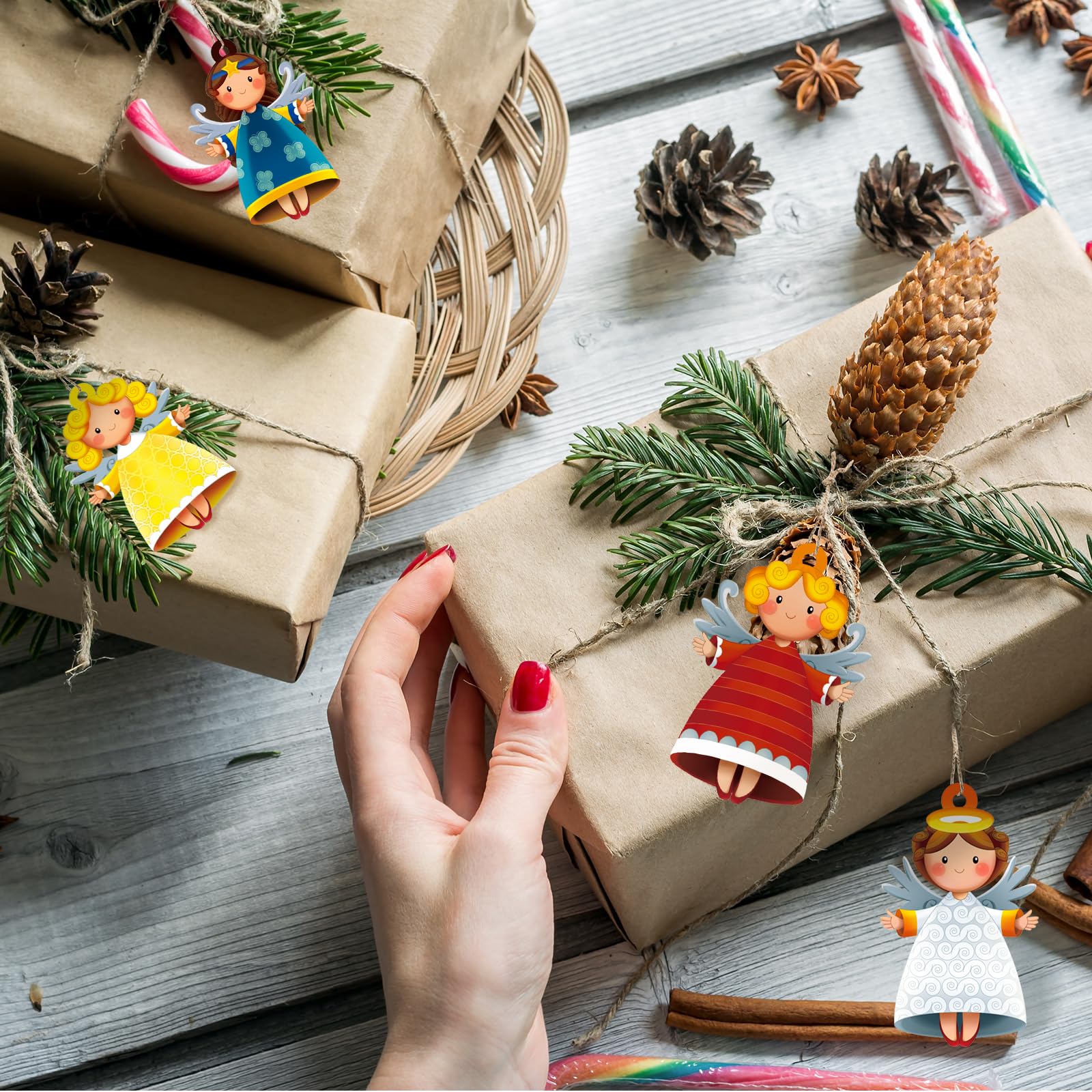 20 Stück Engel Anhänger Weihnachten - Holz Christbaumschmuck & Geschenkanhänger