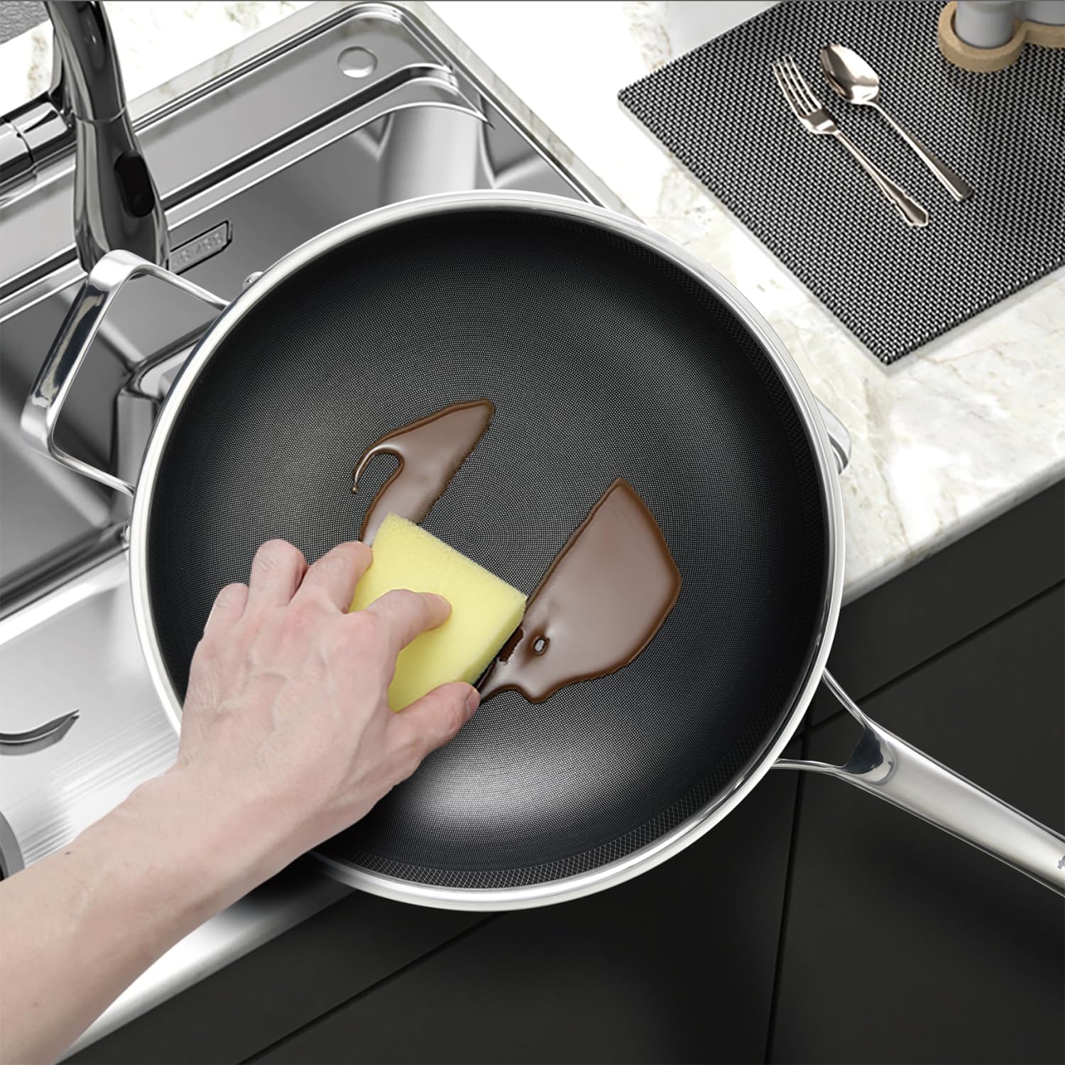 DOTCLAD Hybrid 12 inch Wok pan with Lid, PFOA and PTFE Free Cookware