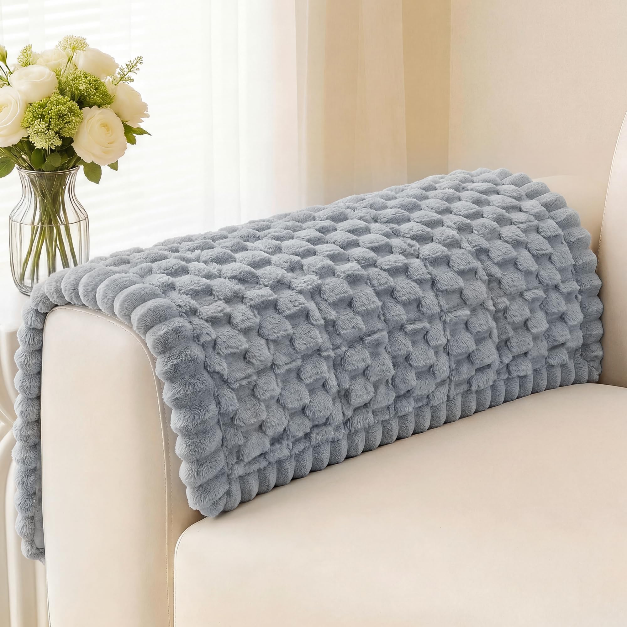 Homcomodar 1PC Thick Sofa Cover Soft 2 3 4 Seater Sofa Covers Washable Non-Slip Couch Covers Sofa Slipcovers Furniture Protector for Living Room Pet Couch Cover (Grey 70x70cm)