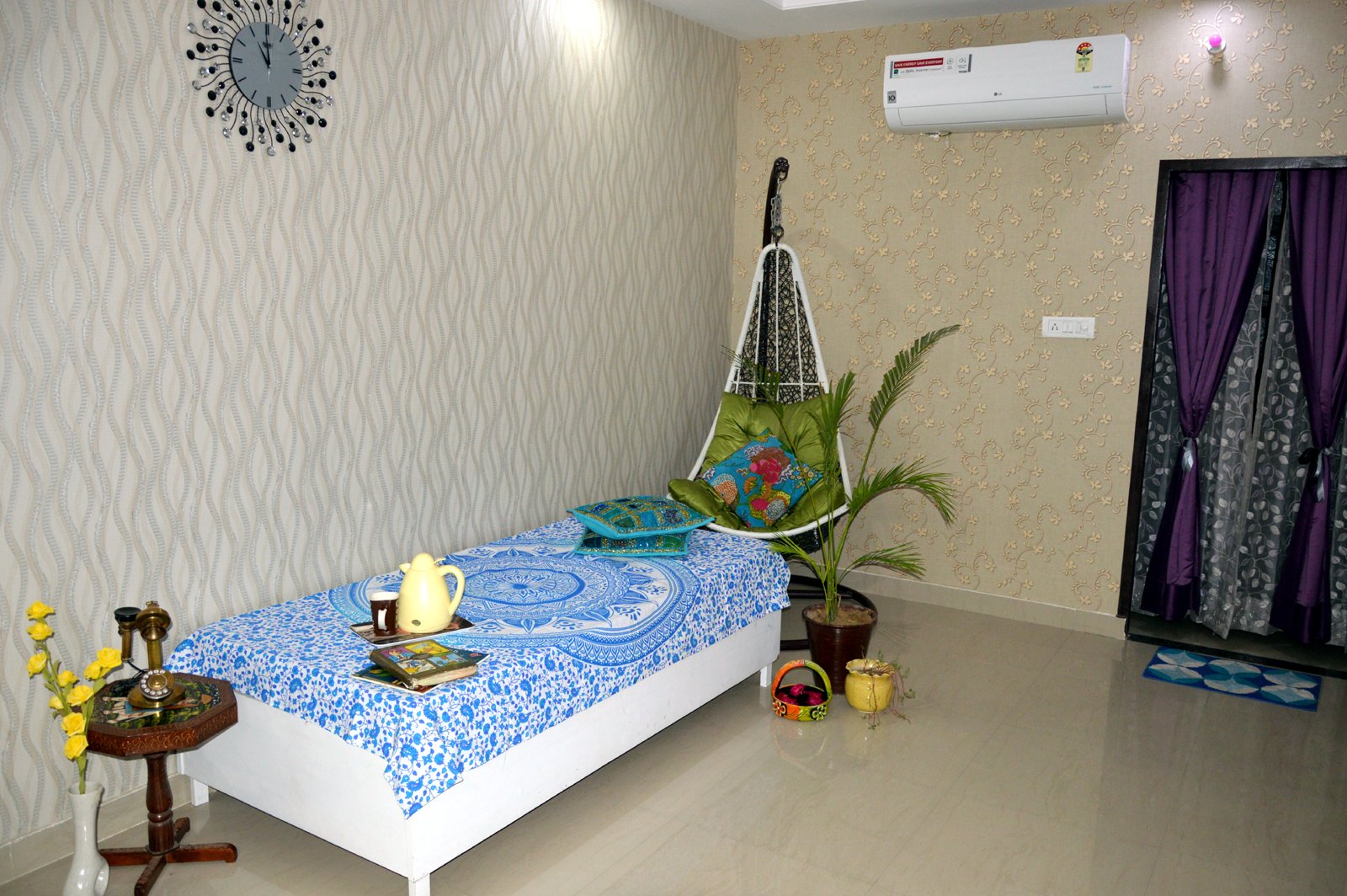 Marusthali Mandala Single Bed Indian Hippie Gypsy Bedding for Bedroom Bohemian Psychedelic Picnic Blanket Beach Throw Indian Bed