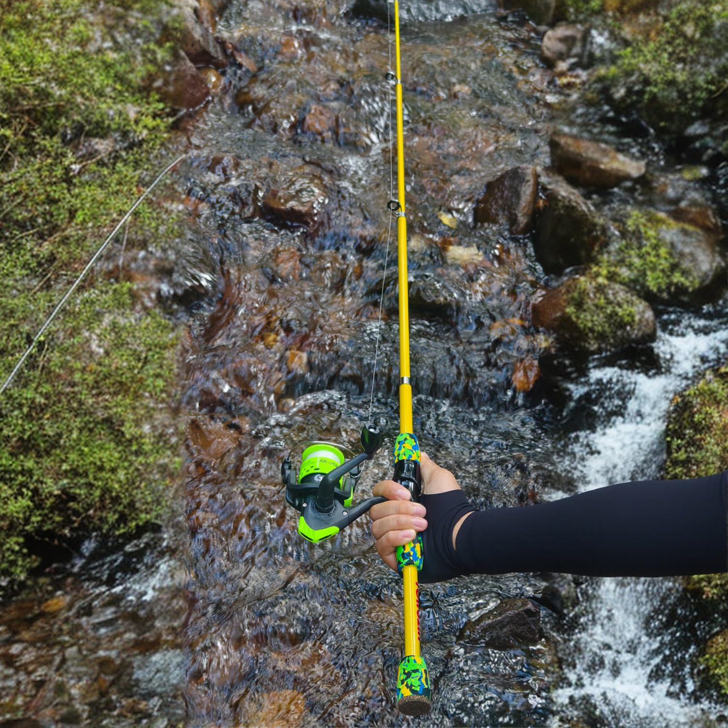 Canne à pêche pour Enfants Sougayilang, Canne à pêche télescopique Portable et Combo de Moulinet, avec leurres de Sac de pêche à la moulinette pour Filles et garçons
