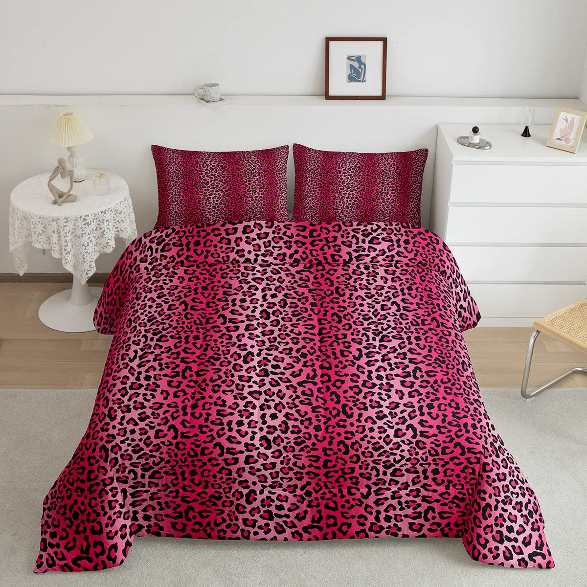 Castle FairyPink Leopard Print Comforter Set Queen Size Wild Animal Skin Bedding Set Romantic Africa Cheetah Fur Quilt Set 3pcs for Kids Girls Women Bedroom Decor Fashion Romantic Duvet Insert,2 Pillowcases