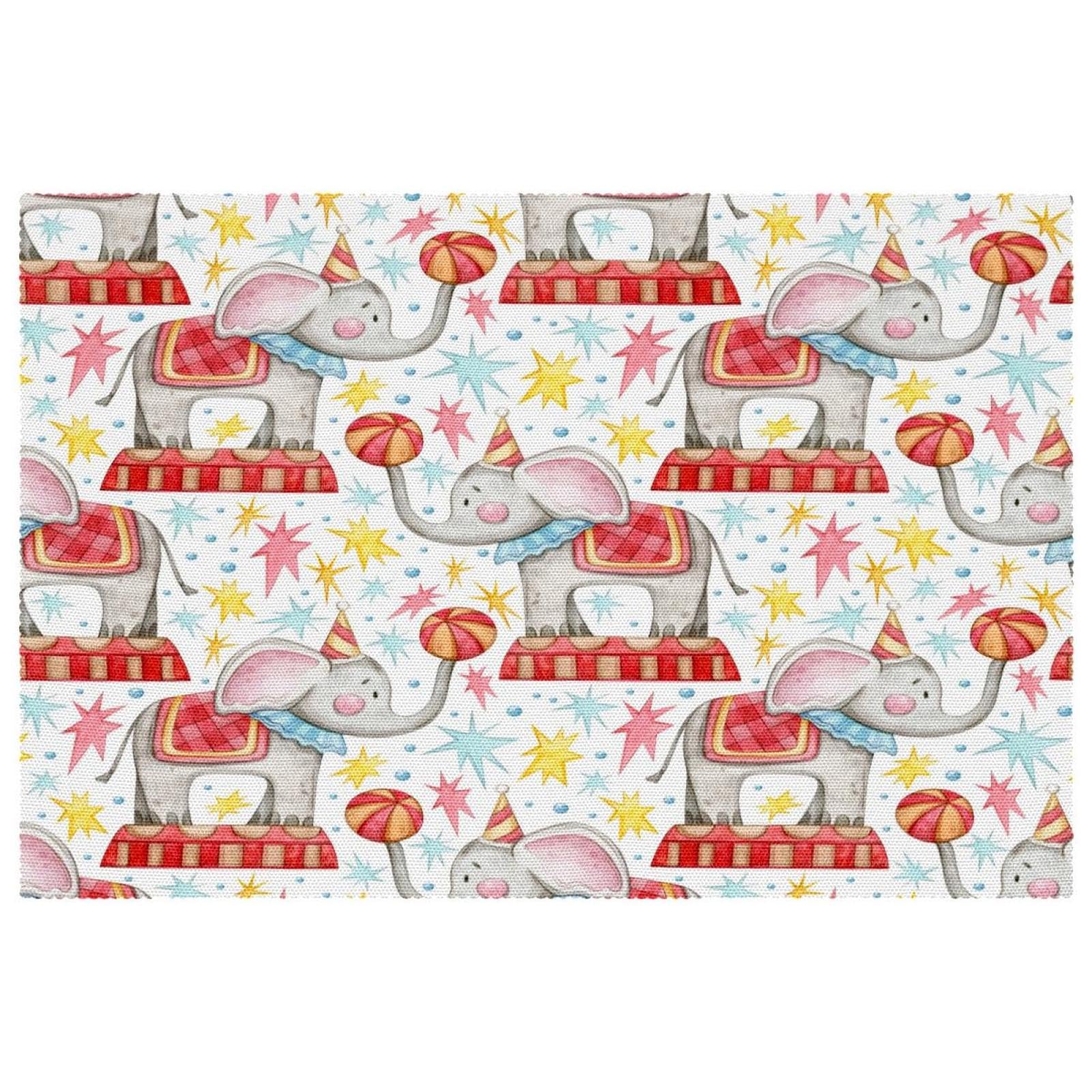 Sets de table éléphant pour repas de famille chaleureux et sans taches