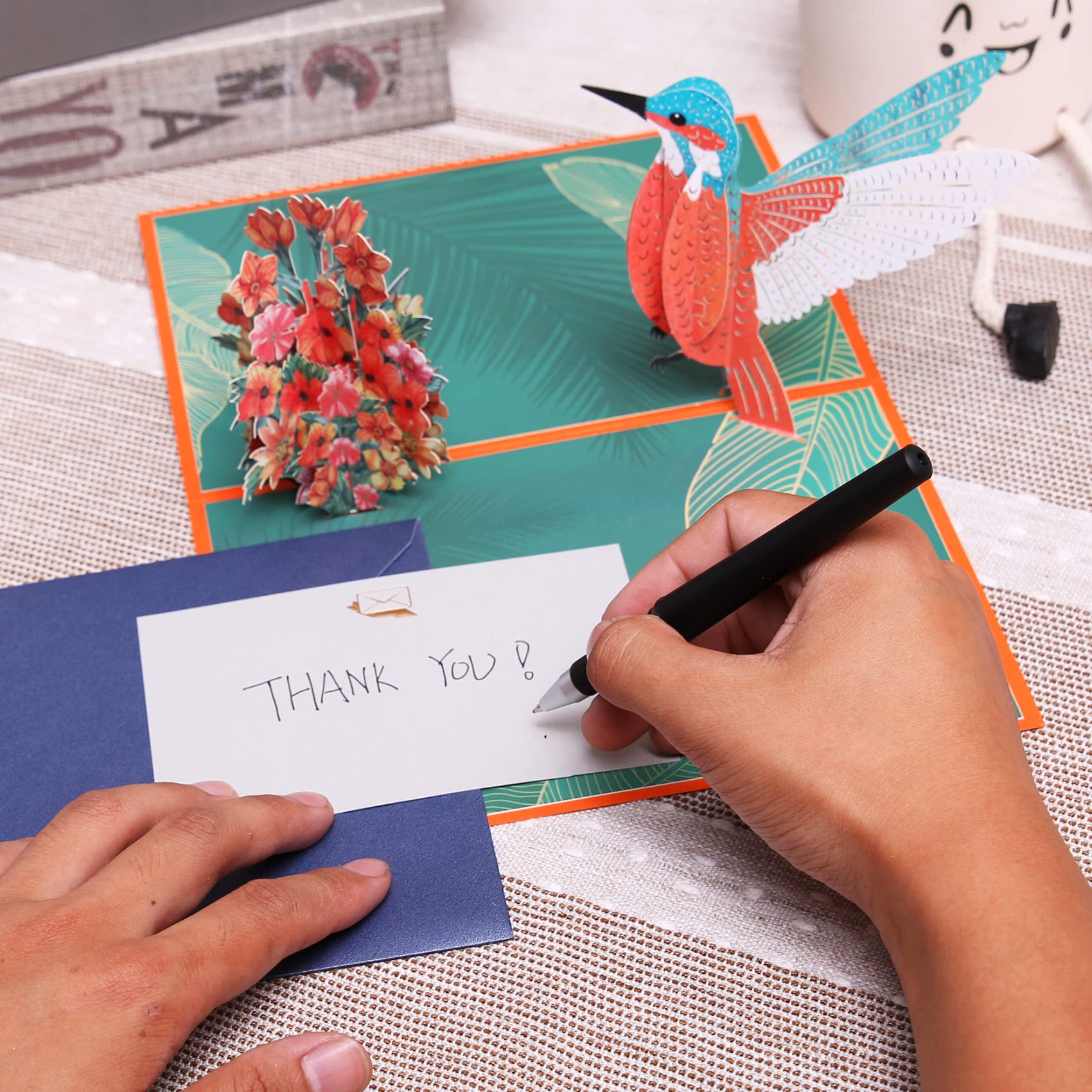 3D-Pop-Up-Karte Kolibri & Blumen – 12,7x17,8 Cm, Mit Umschlag, Für Geburtstag & Jubiläum