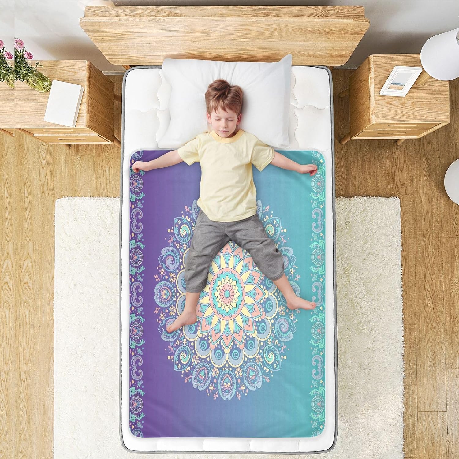 CEBUGI 34” x 52”Washable Underpads Heavy Absorbency Waterproof Incontinence Bed Pads Boho Mandala Pee Pads for Adults Kids and Baby