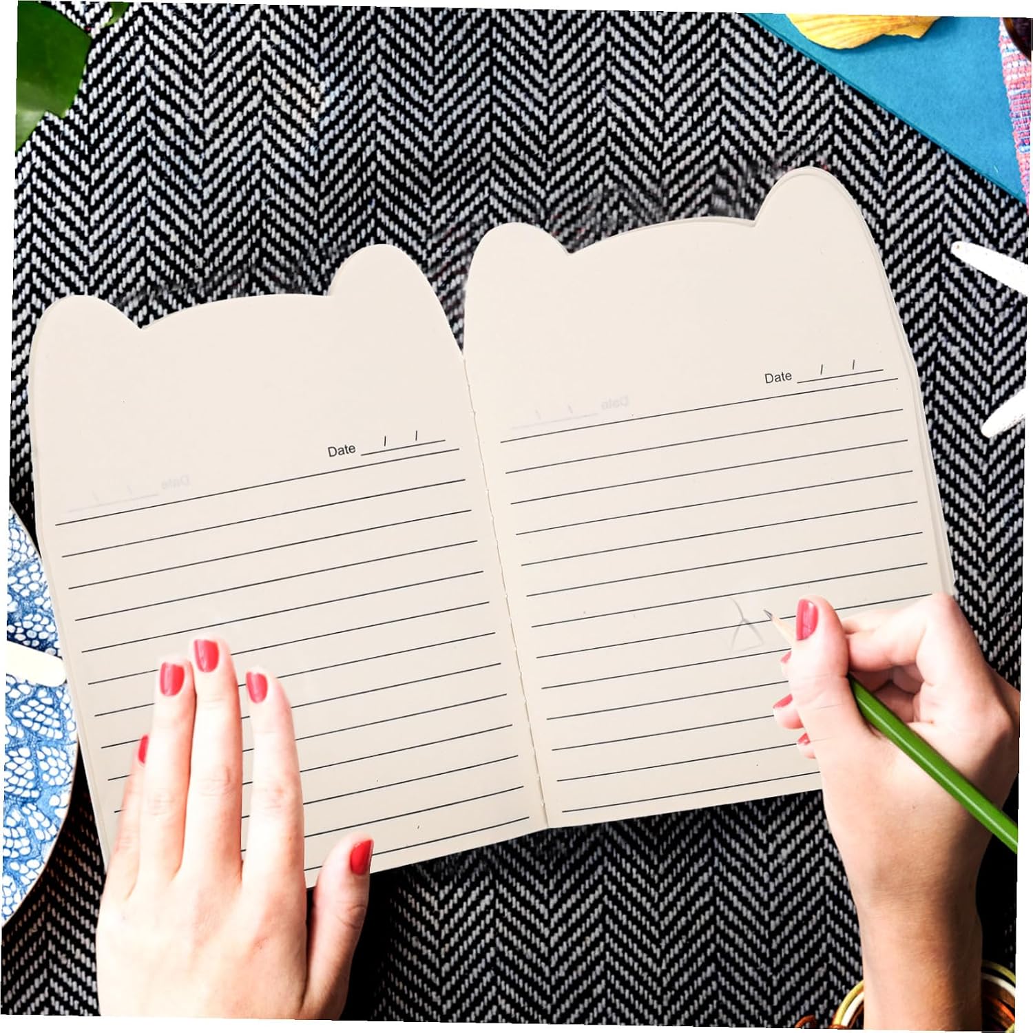 LABRIMP Pocket Notebook for Note Taking, 20pcs Cartoon Piglet Small Notepads, Portable Memo Pads College Ruled Pages for Students Daily Use and Study