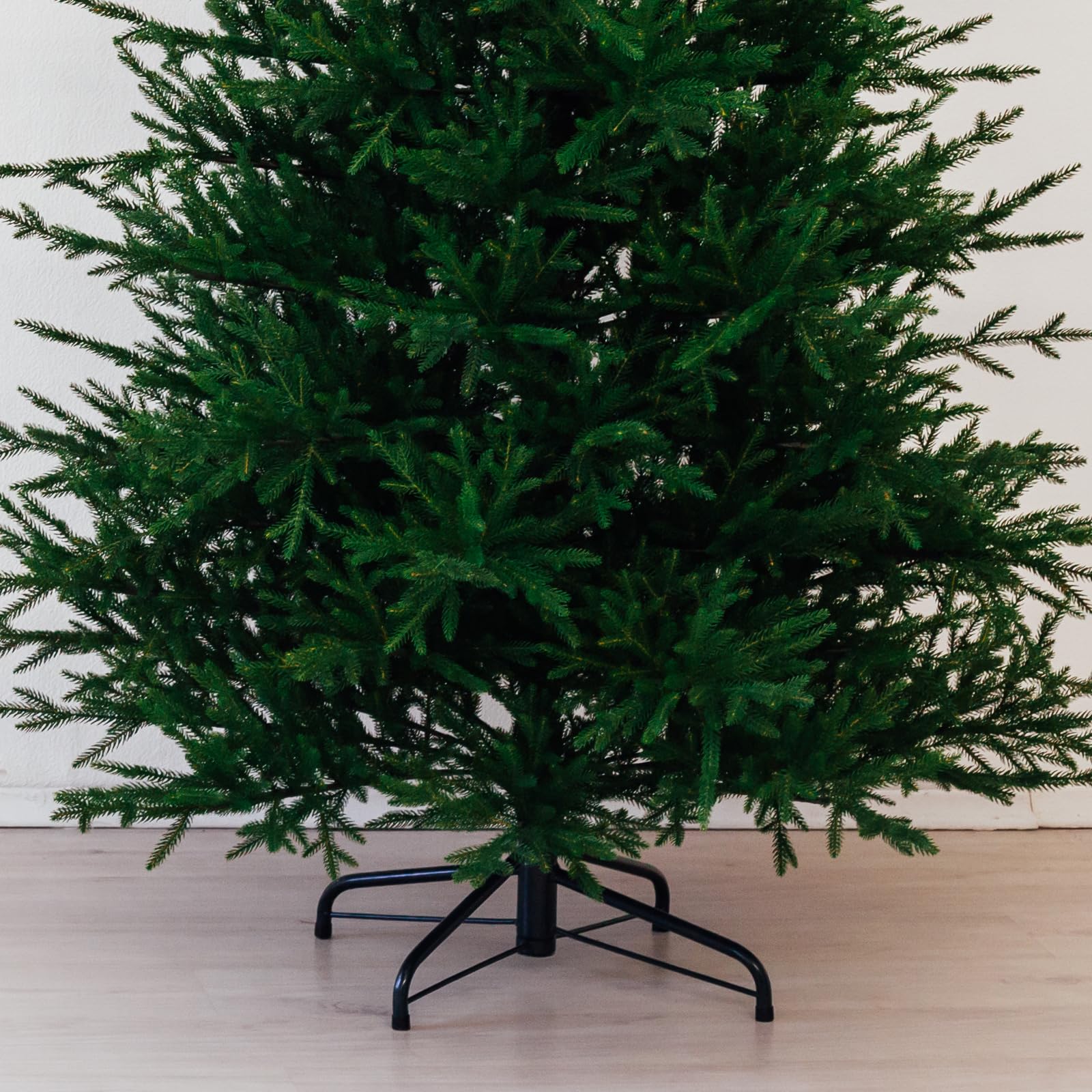 BESPORTBLE Supporto per albero di Natale in metallo, base in ferro verde con viti, 15. 72 x 15. 72 x 4. 95 pollici, supporto di ricambio per piccoli alberi di Natale